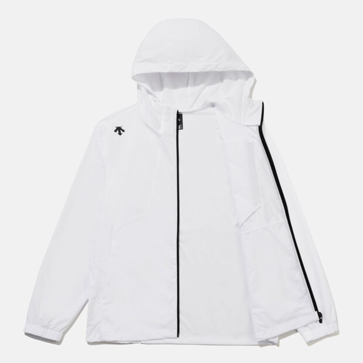 데상트(DESCENTE) 후드형 바람막이 자켓 화이트 SR123UWB11