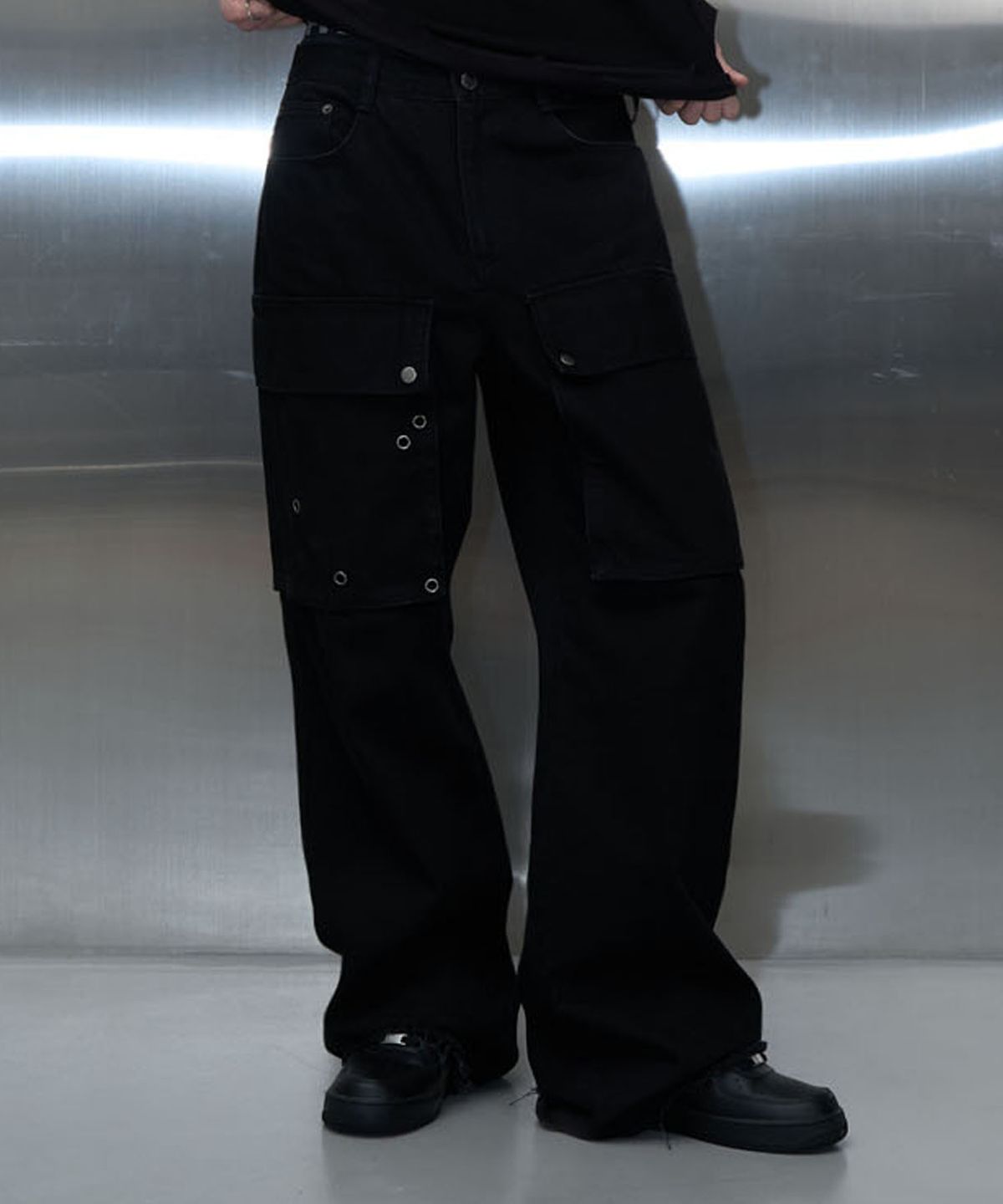 피치블랙(PITCHBLACK) SIDE POCKET PANTS (Z BLACK)