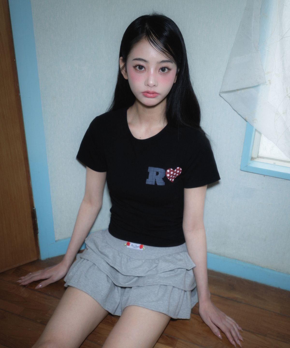 로제프란츠(ROSEFRANTZ) Dot Heart Cotton T-Shirt [Black]