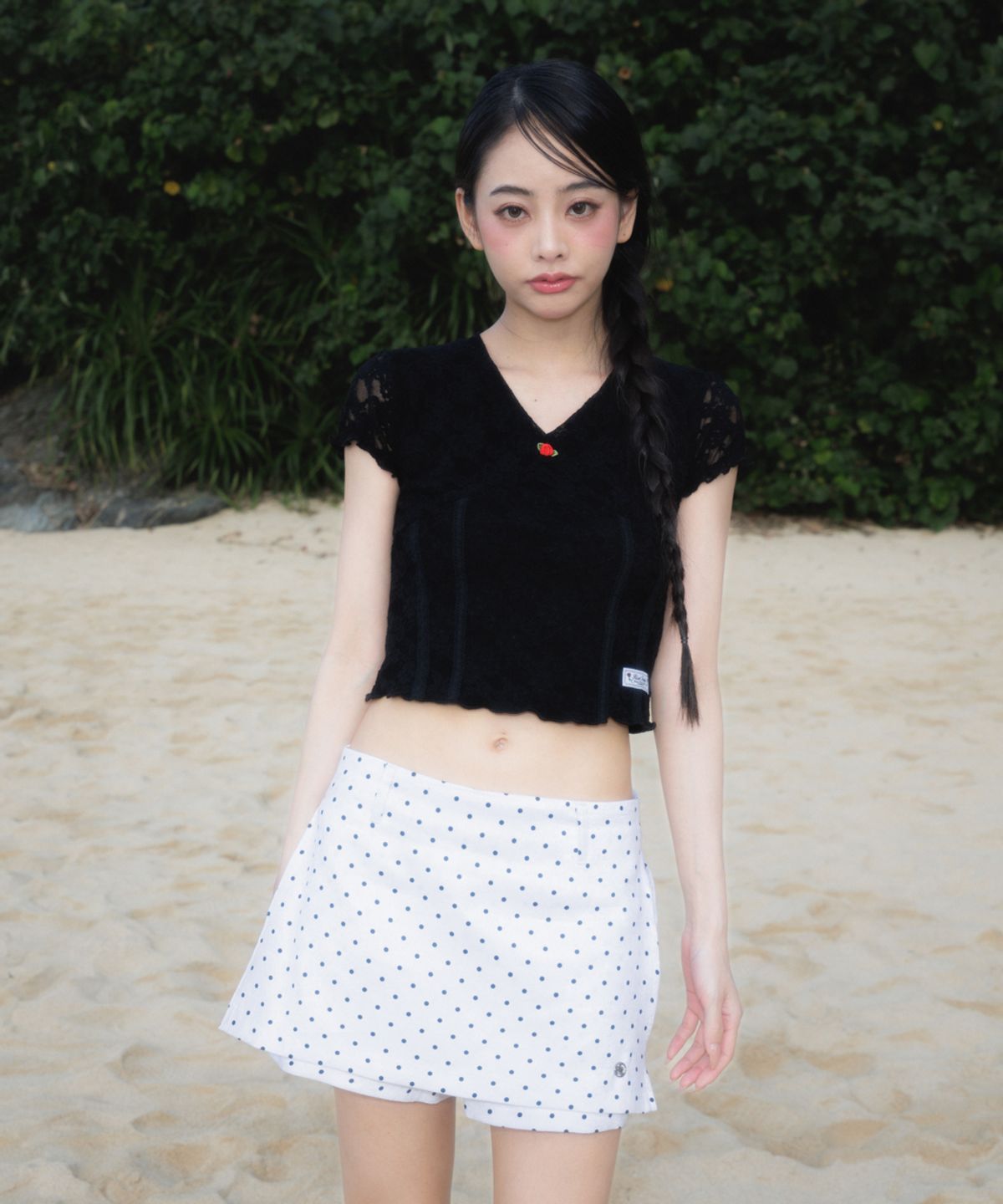 로제프란츠(ROSEFRANTZ) Rose Lace Slim T-shirt [Black]