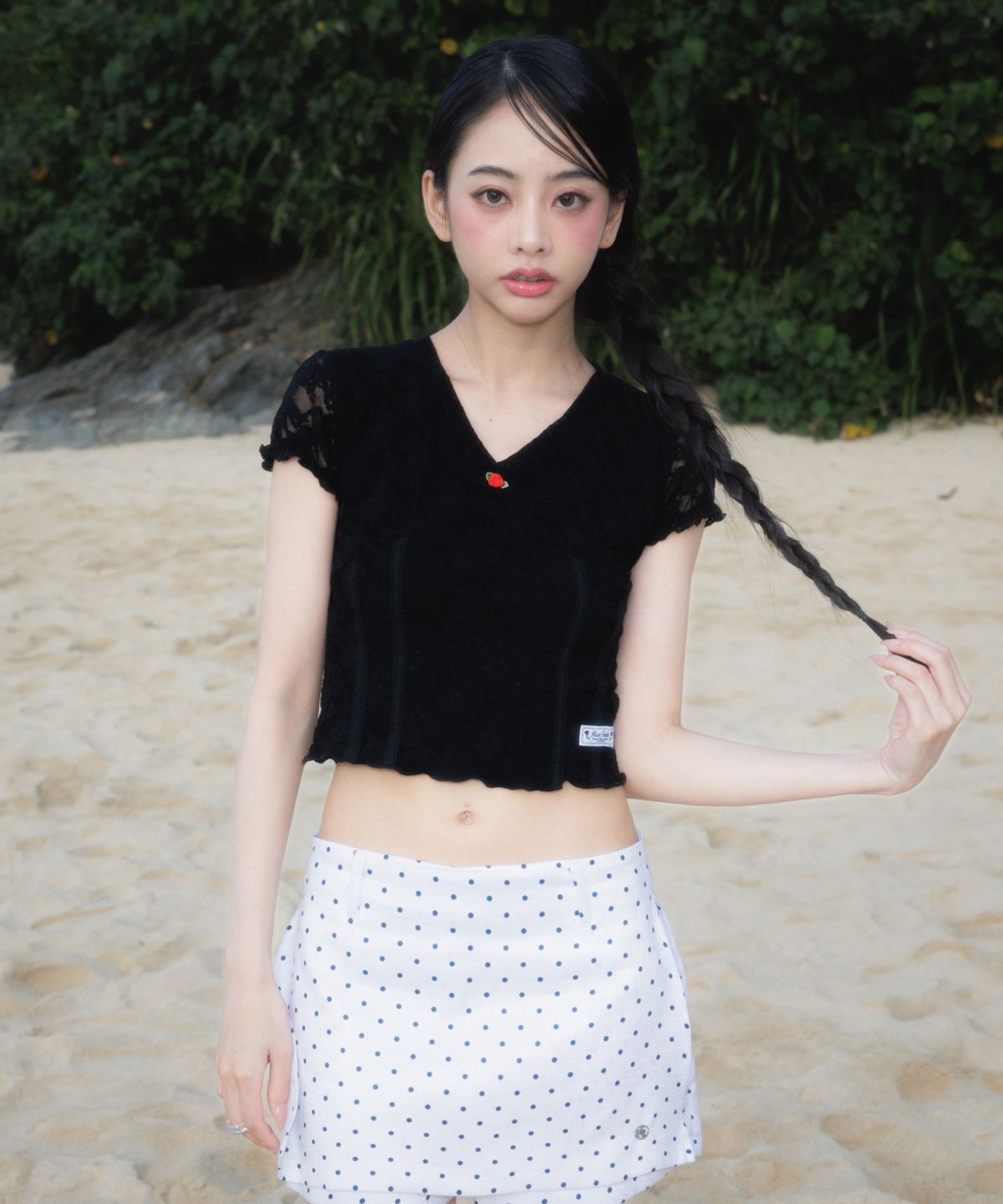 로제프란츠(ROSEFRANTZ) Rose Lace Slim T-shirt [Black]