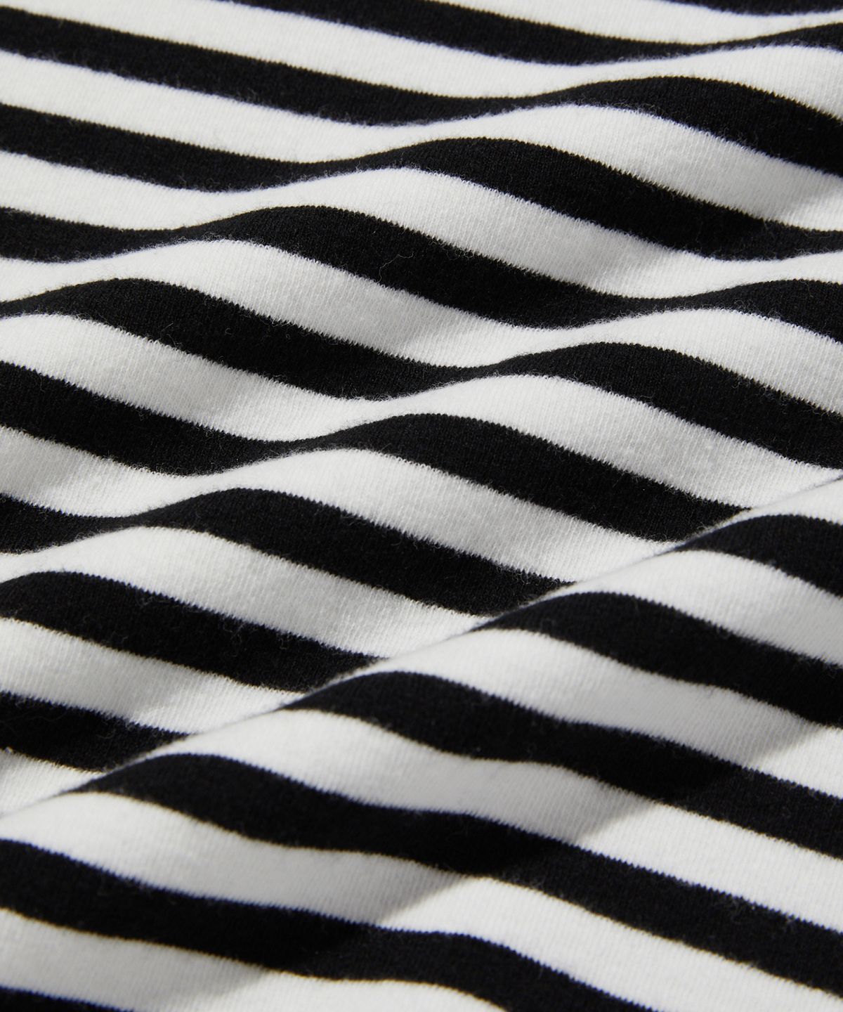 스웨이드(SUADE) BASIC BOLD STRIPE LONG SLEEVE [BLACK]