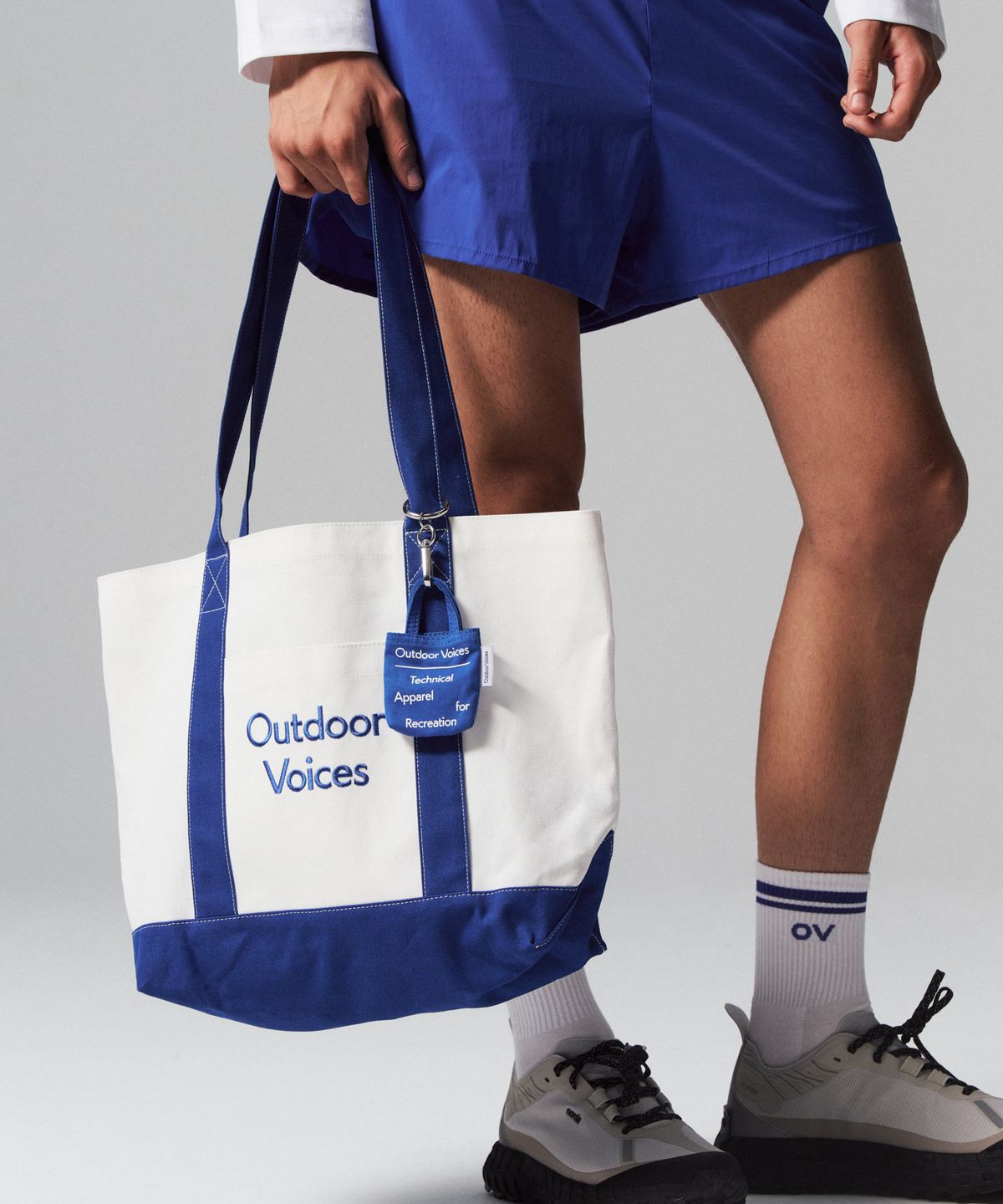 아웃도어 보이스(OUTDOOR VOICES) SIGNATURE TOTE BAG KEY RING (BLUE)