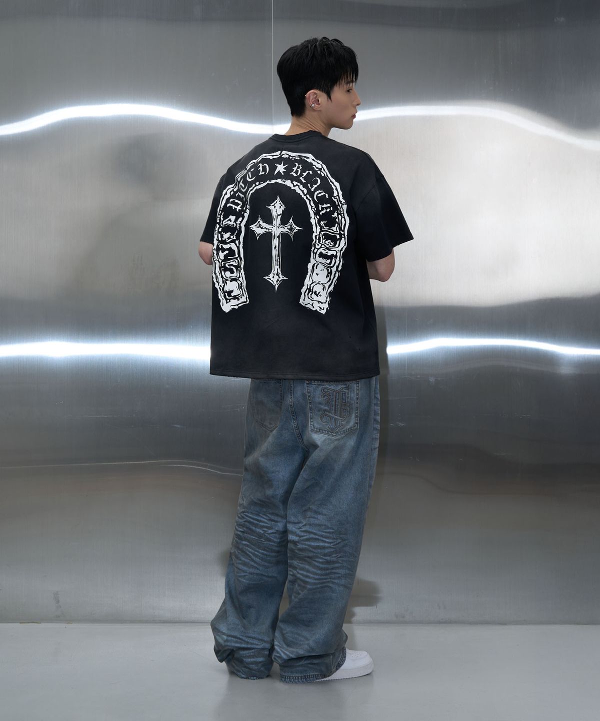 피치블랙(PITCHBLACK) OIL WASHED DENIM PANTS (WASHED BLUE)