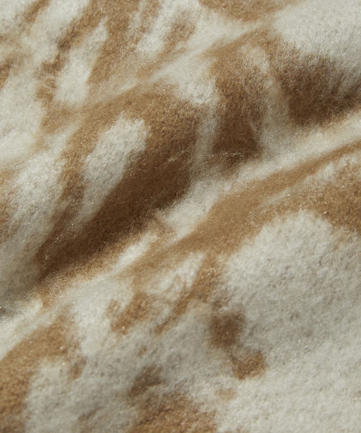 스웨이드(SUADE) PATTERN FUZZY CARDIGAN [BEIGE]
