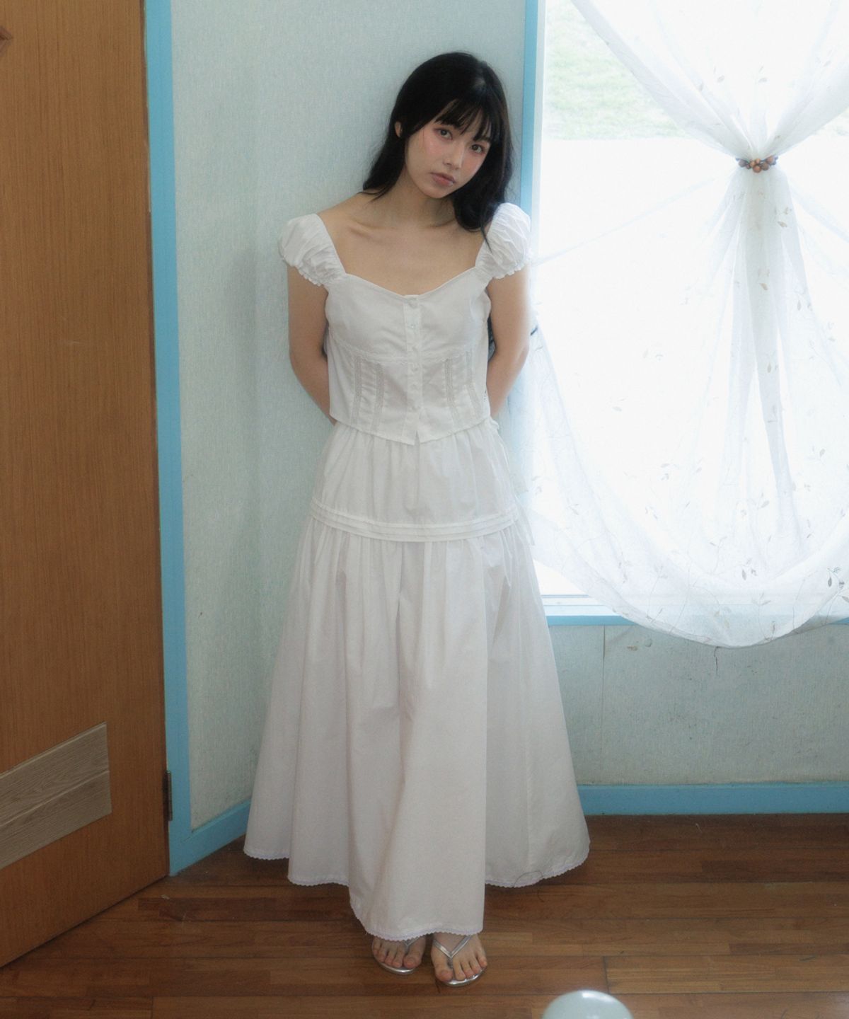 로제프란츠(ROSEFRANTZ) Lace Shirring Crop Blouse [Ivory]