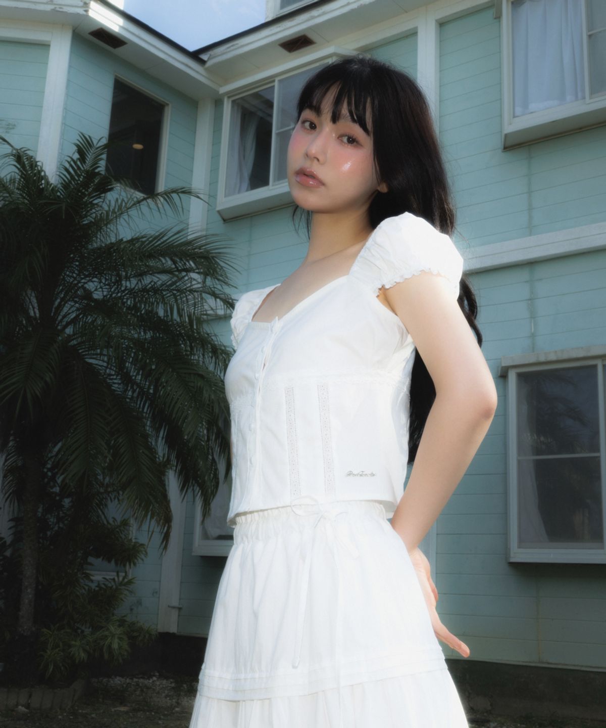 로제프란츠(ROSEFRANTZ) Lace Shirring Crop Blouse [Ivory]