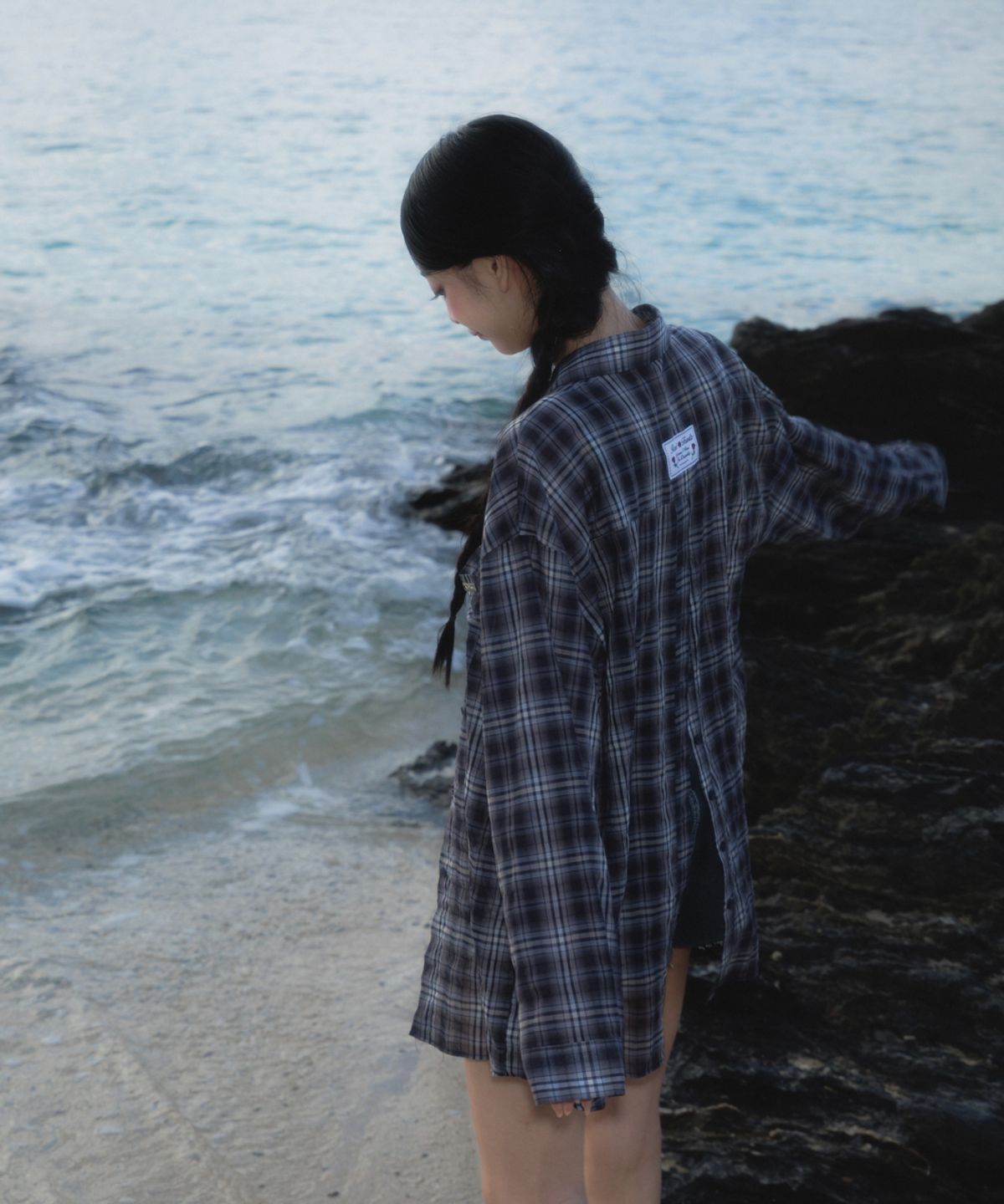 로제프란츠(ROSEFRANTZ) See-through Check Overfit Shirt [Navy]