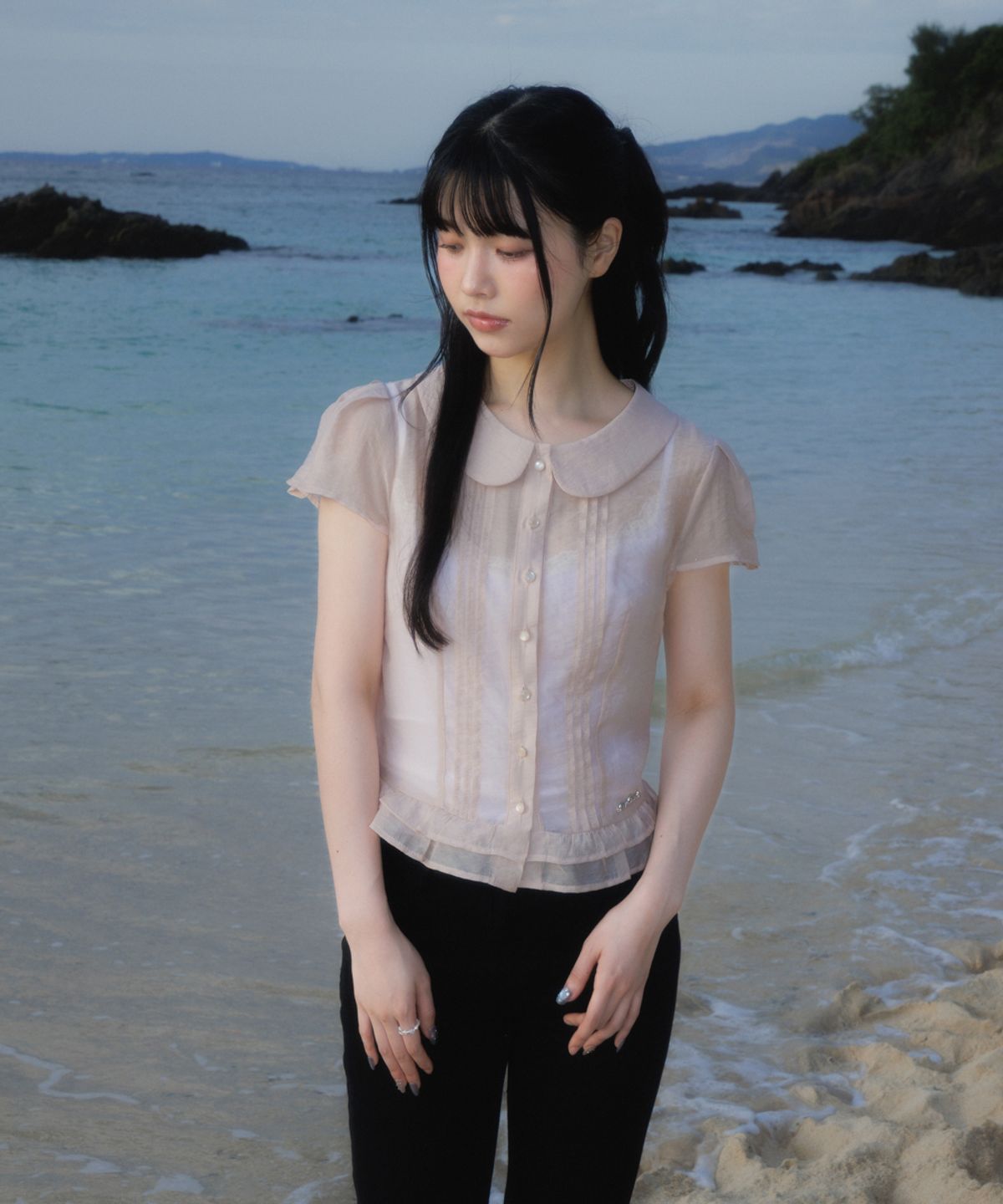 로제프란츠(ROSEFRANTZ) See-through Pleat Short Sleeved Blouse [Pink]