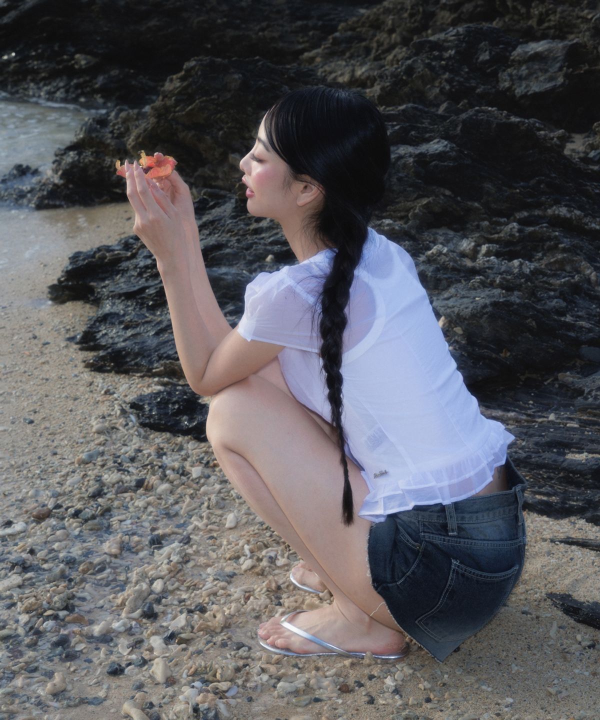 로제프란츠(ROSEFRANTZ) See-through Pleat Short Sleeved Blouse [Ivory]