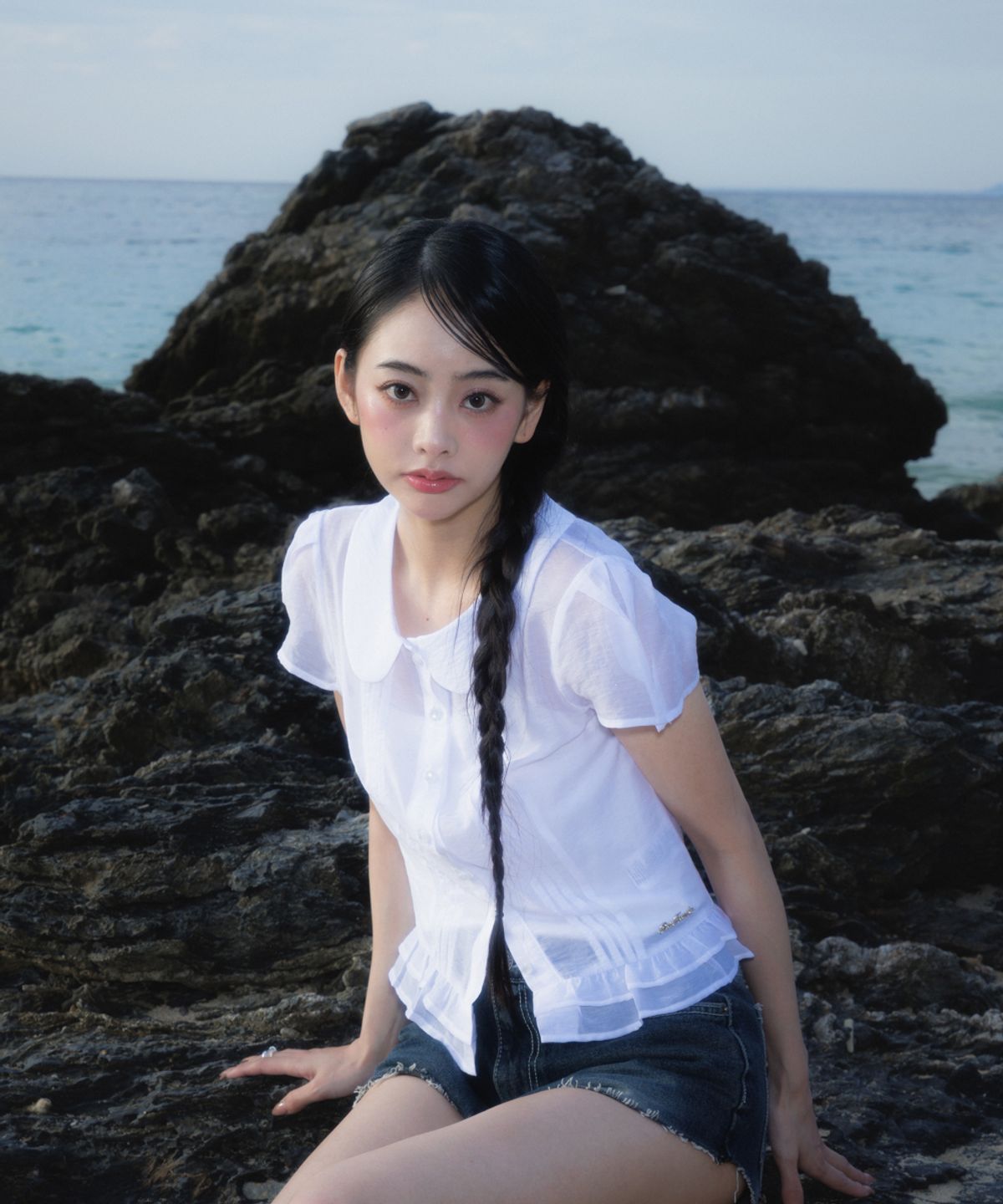 로제프란츠(ROSEFRANTZ) See-through Pleat Short Sleeved Blouse [Ivory]