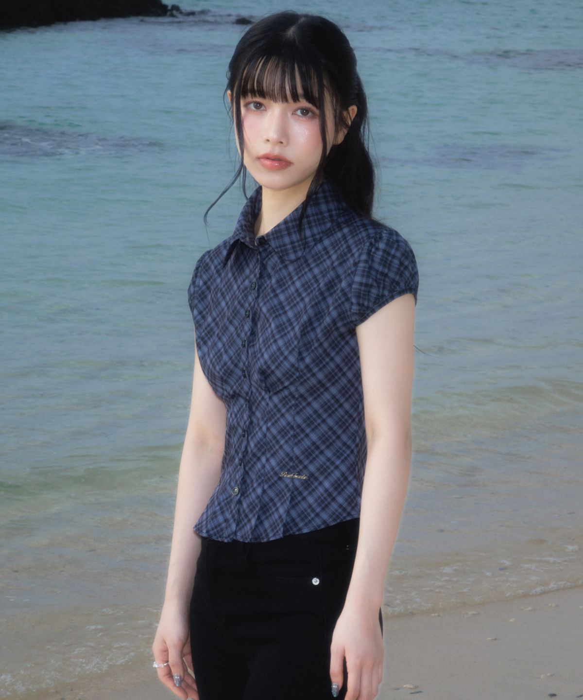 로제프란츠(ROSEFRANTZ) Check Puff Short Sleeve Blouse [Black]