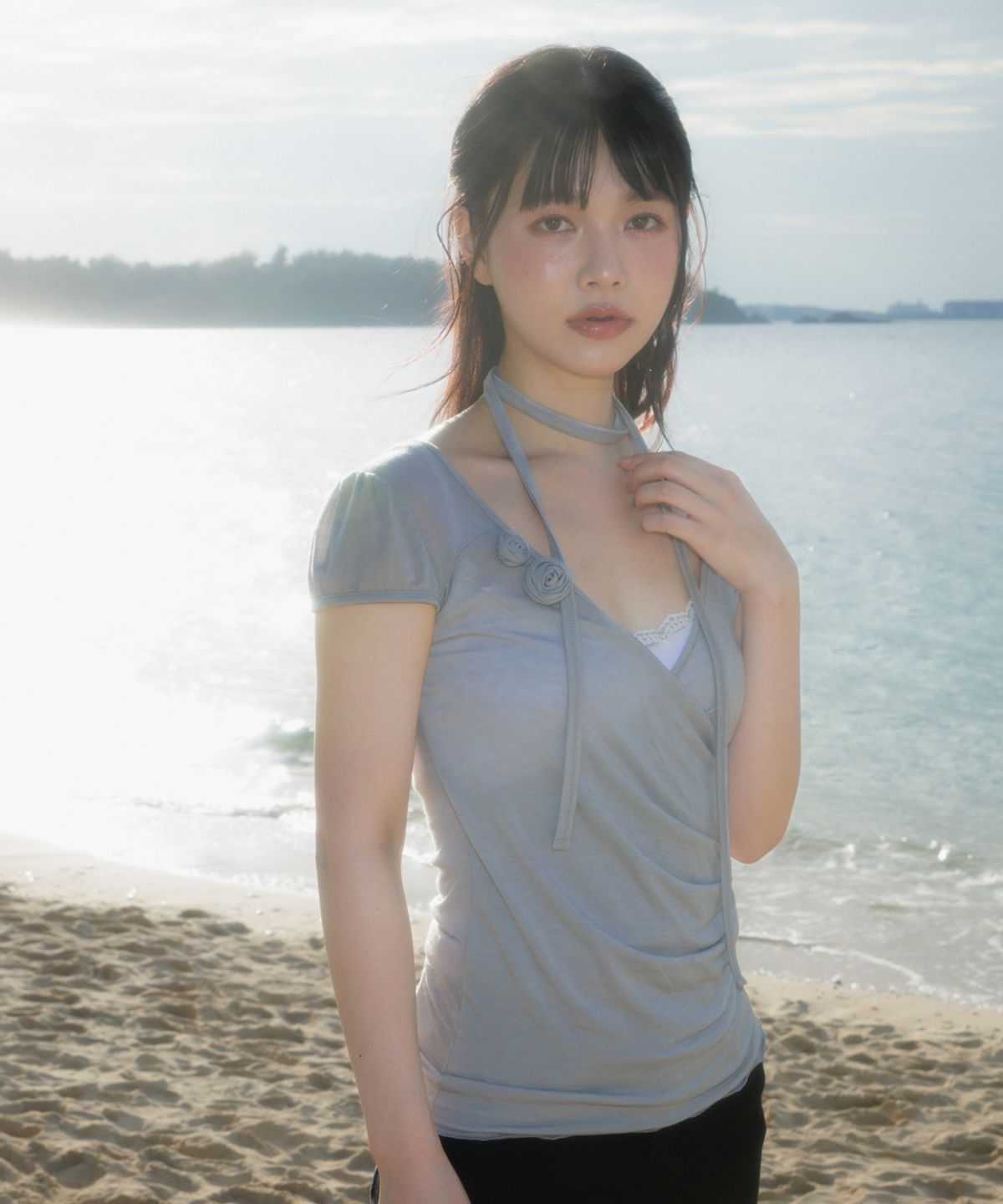 로제프란츠(ROSEFRANTZ) Corsage Shirring Tie T-shirt [Gray]