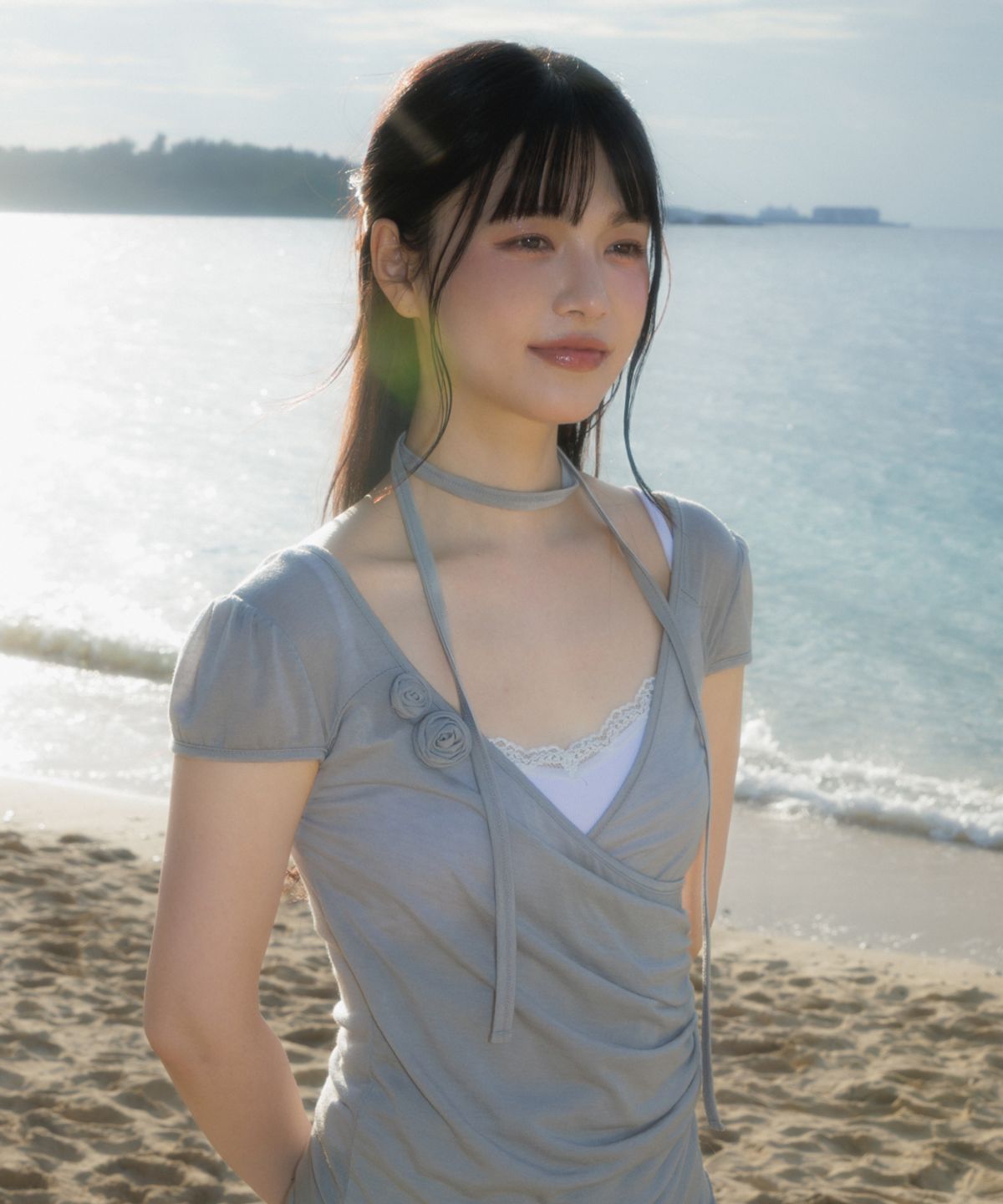 로제프란츠(ROSEFRANTZ) Corsage Shirring Tie T-shirt [Gray]