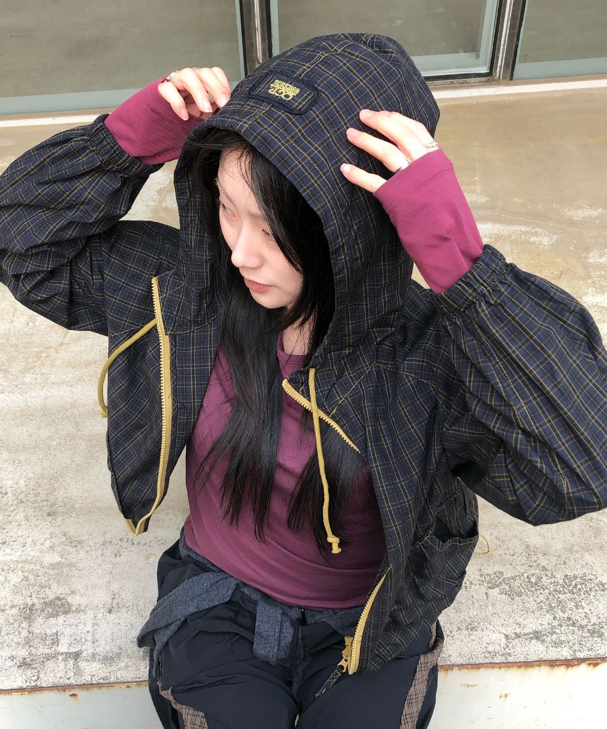 코드그라피(CGP) (우먼) 나글란 체크 후드 점퍼-다크 네이비