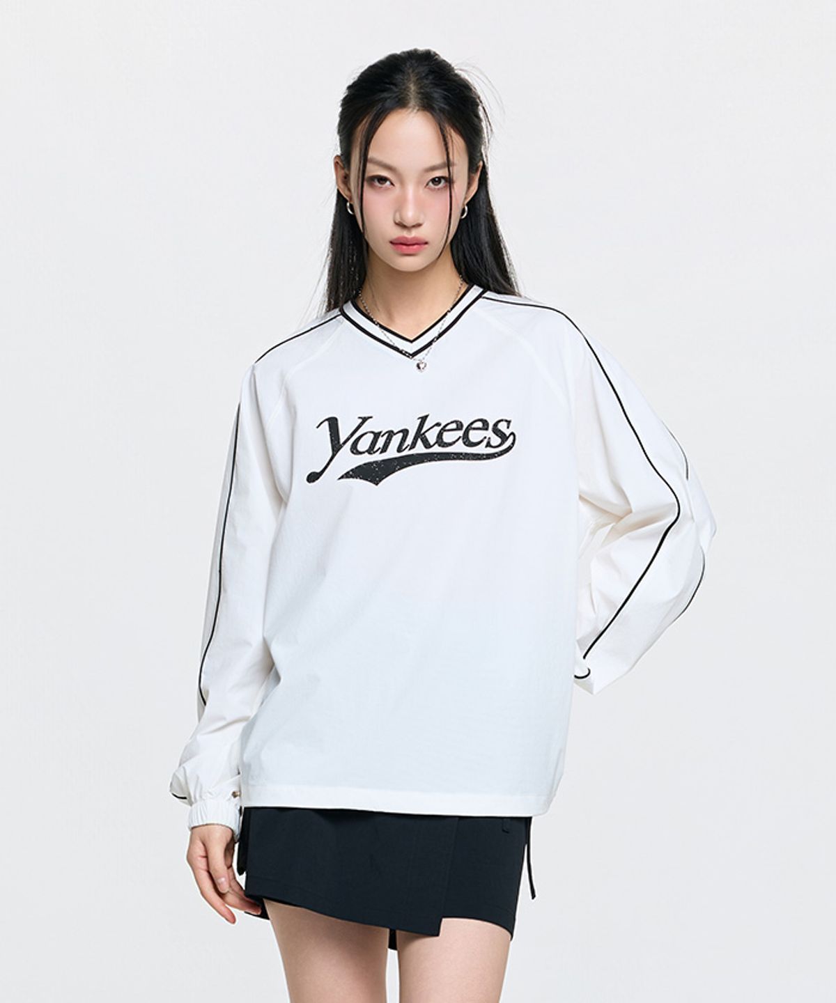 엠엘비(MLB) 바시티 컬시브 레터링 우븐 맨투맨 NY (Ivory)