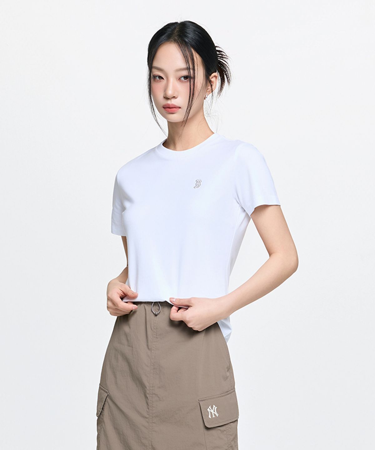 엠엘비(MLB) 여성 베이직 슬림핏 반팔 티셔츠 BOS (White)