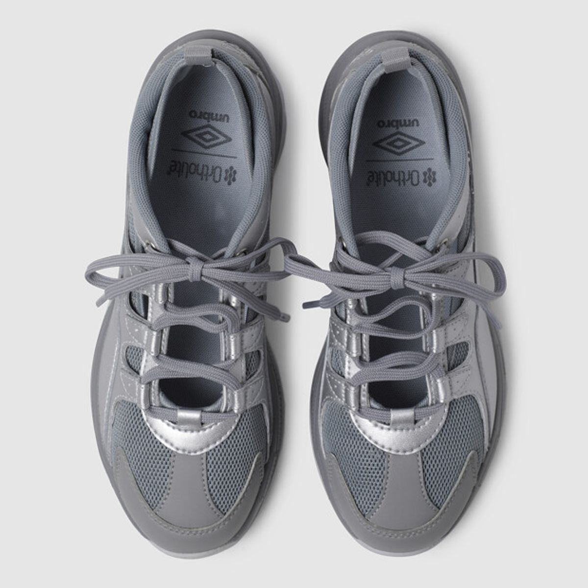 엄브로(UMBRO) URBAN TRAIL MARYJANE (어반 트레일 메리제인) 실버 UR122CTP26
