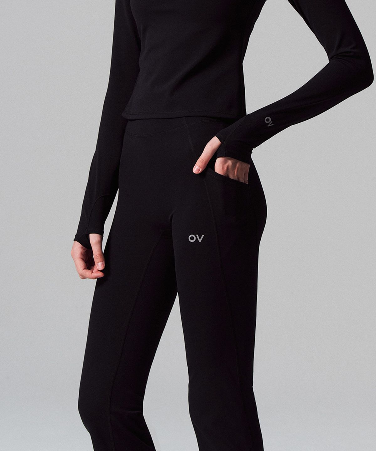 아웃도어 보이스(OUTDOOR VOICES) (W)Technol-OV™ SOFT FLEX FLARE LEGGINGS (BLACK)