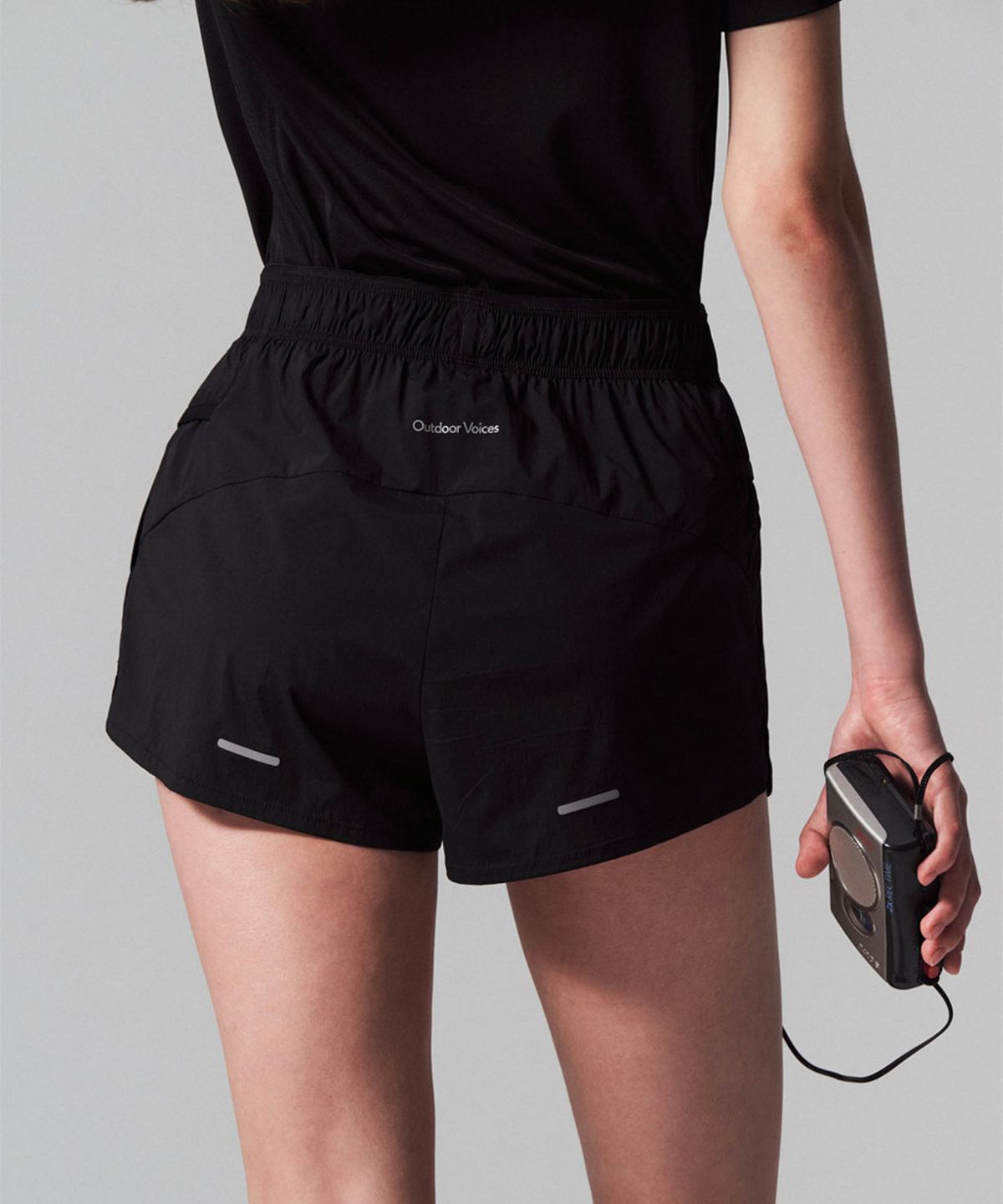 아웃도어 보이스(OUTDOOR VOICES) Technol-OV™ RACE SHORTS (BLACK)