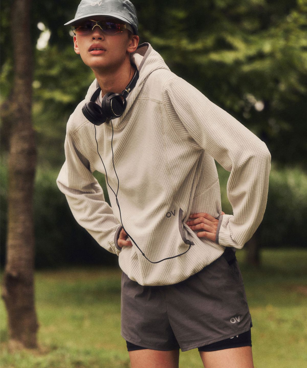 아웃도어 보이스(OUTDOOR VOICES) Technol-OV™ RACE SHORTS (CHARCOAL)