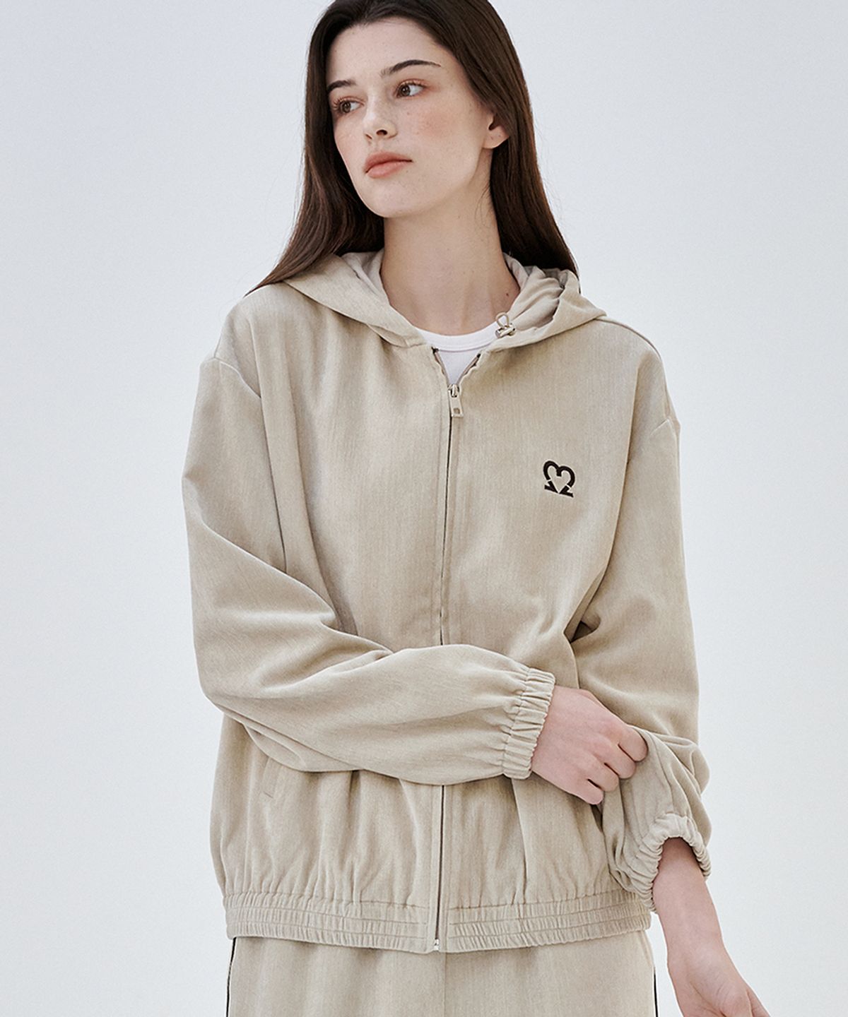 마롭(MALOUPE) 6317 벨벳 후드집업 (베이지)