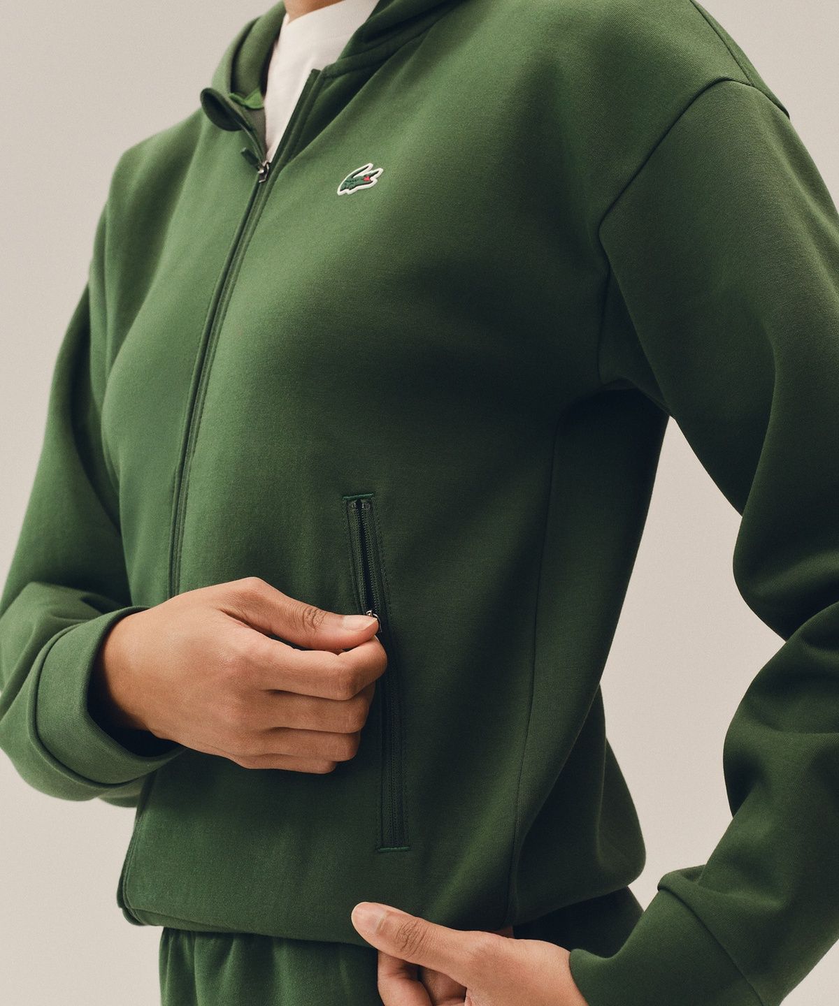 라코스테(LACOSTE) 여성 트레이닝 저지 후드 집업 SF0167-56G 132