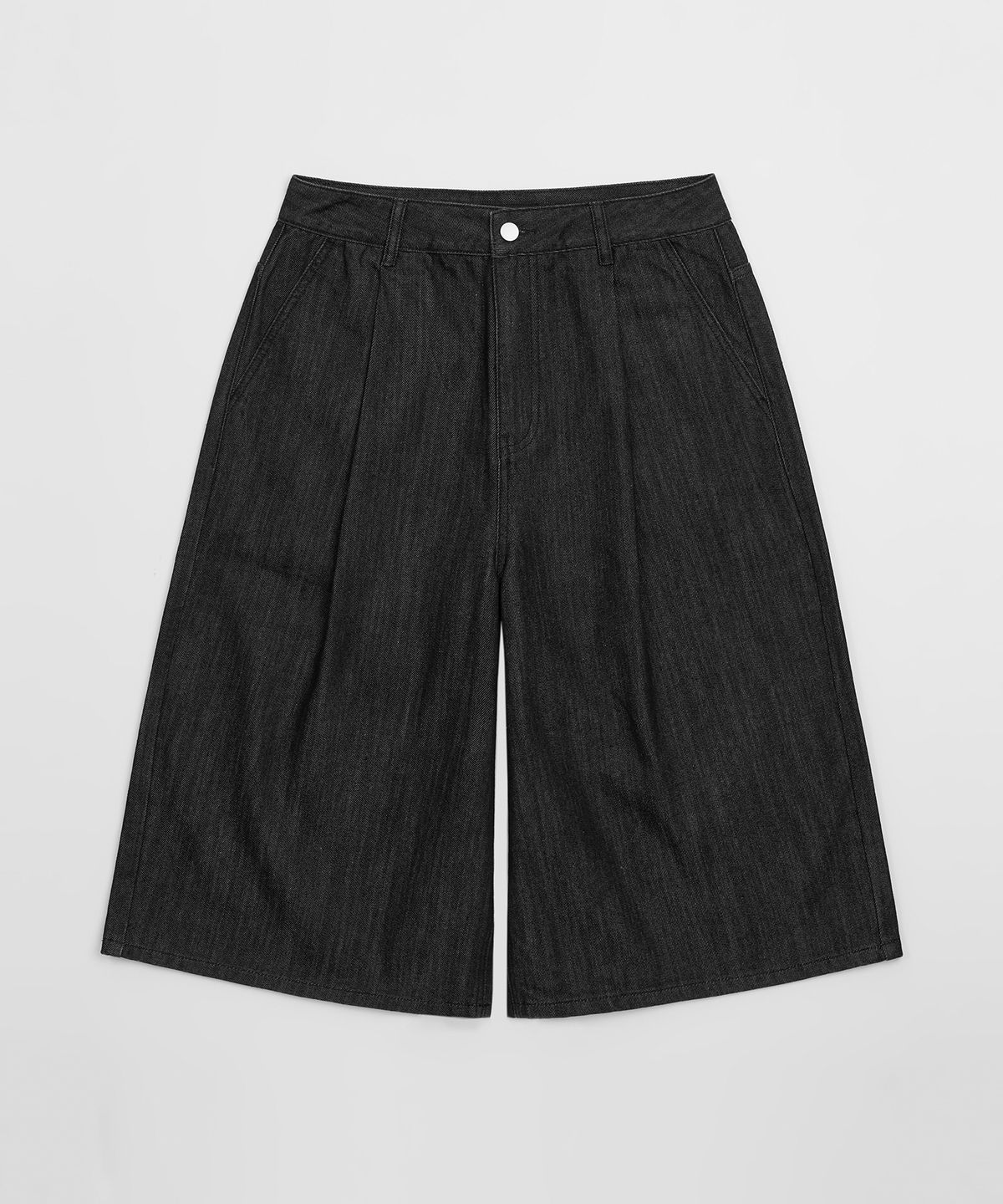 토피(TOFFEE) 원턱 로우 버뮤다 팬츠 (BLACK)