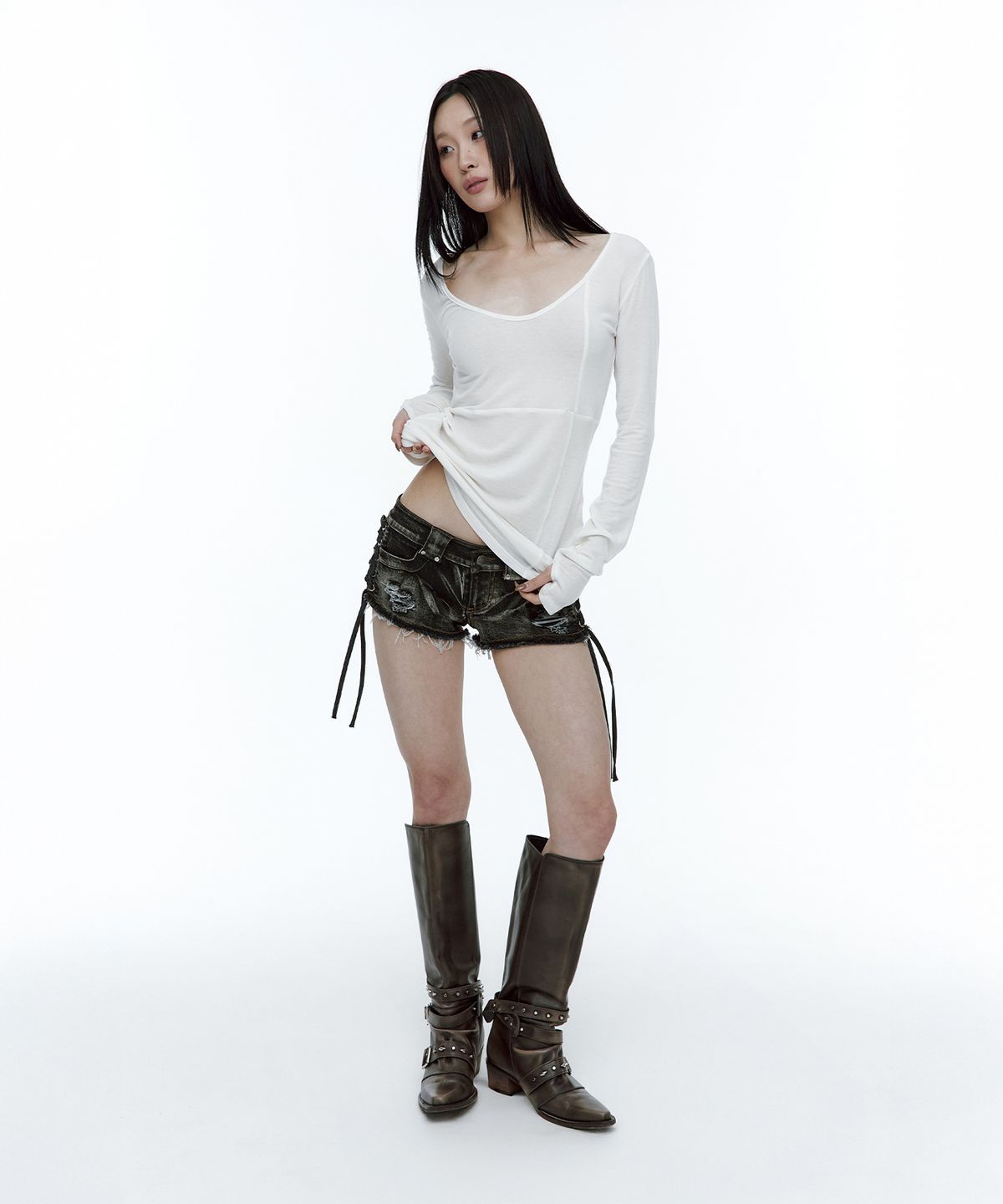러프넥(ROUGHNECK) 레이스업 사이드 워시드 숏 팬츠
