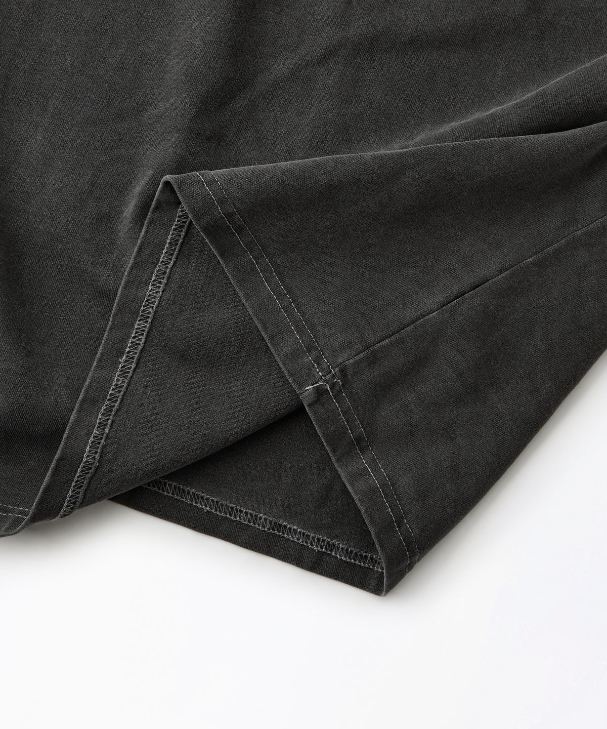 아웃스탠딩(OUTSTANDING) MOT SERIES LONG SLEEVE(PIT STOP)_PIGMENT CHARCOAL
