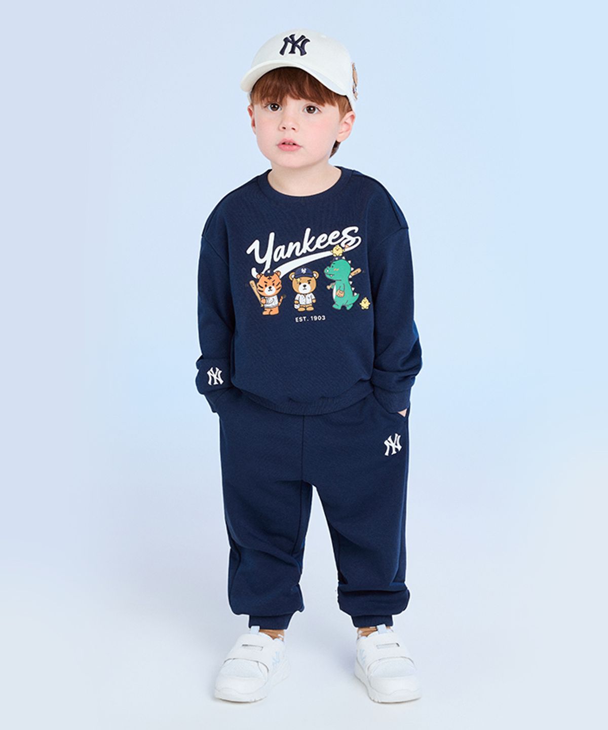 엠엘비 키즈(MLB KIDS) 메가베어 프렌즈 아트웍 맨투맨 세트 NY (Navy)