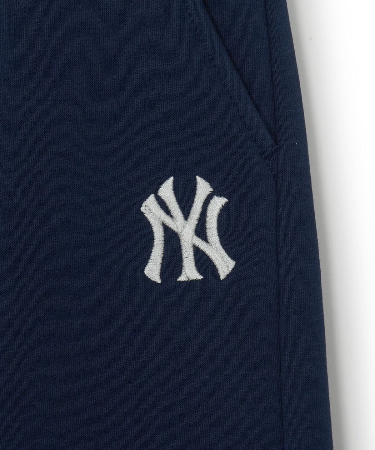 엠엘비 키즈(MLB KIDS) 메가베어 프렌즈 아트웍 맨투맨 세트 NY (Navy)