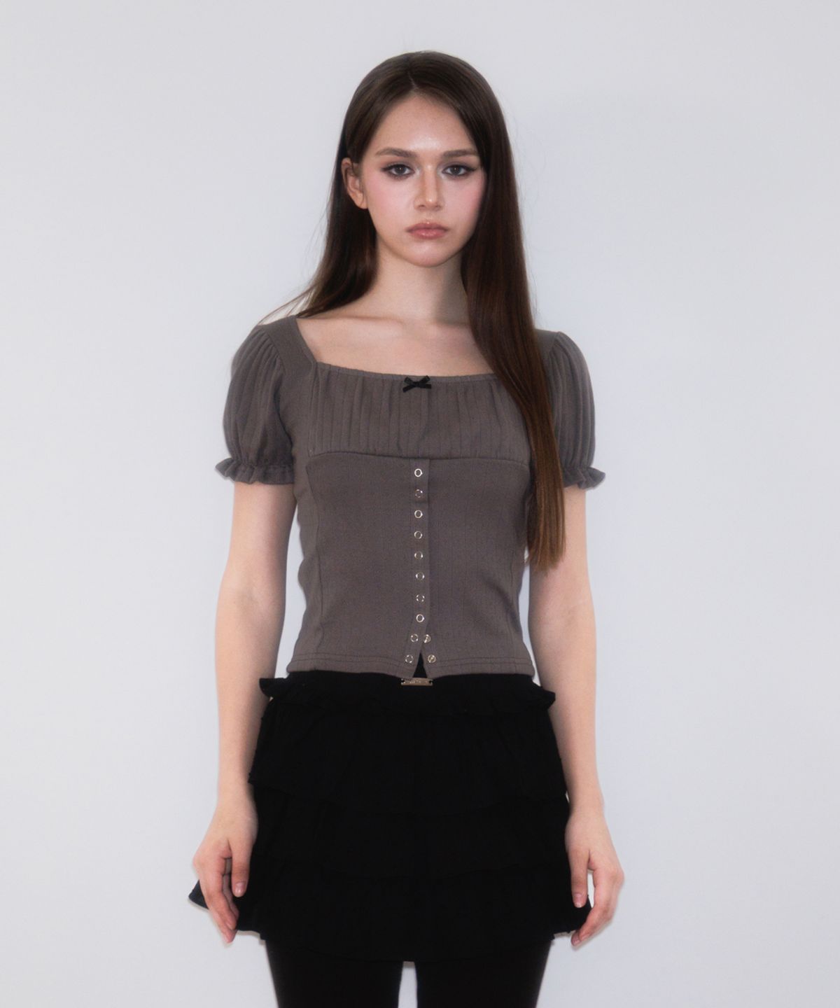 로제프란츠(ROSEFRANTZ) Puff Shirring Ribbon T-shirt [Charcoal]
