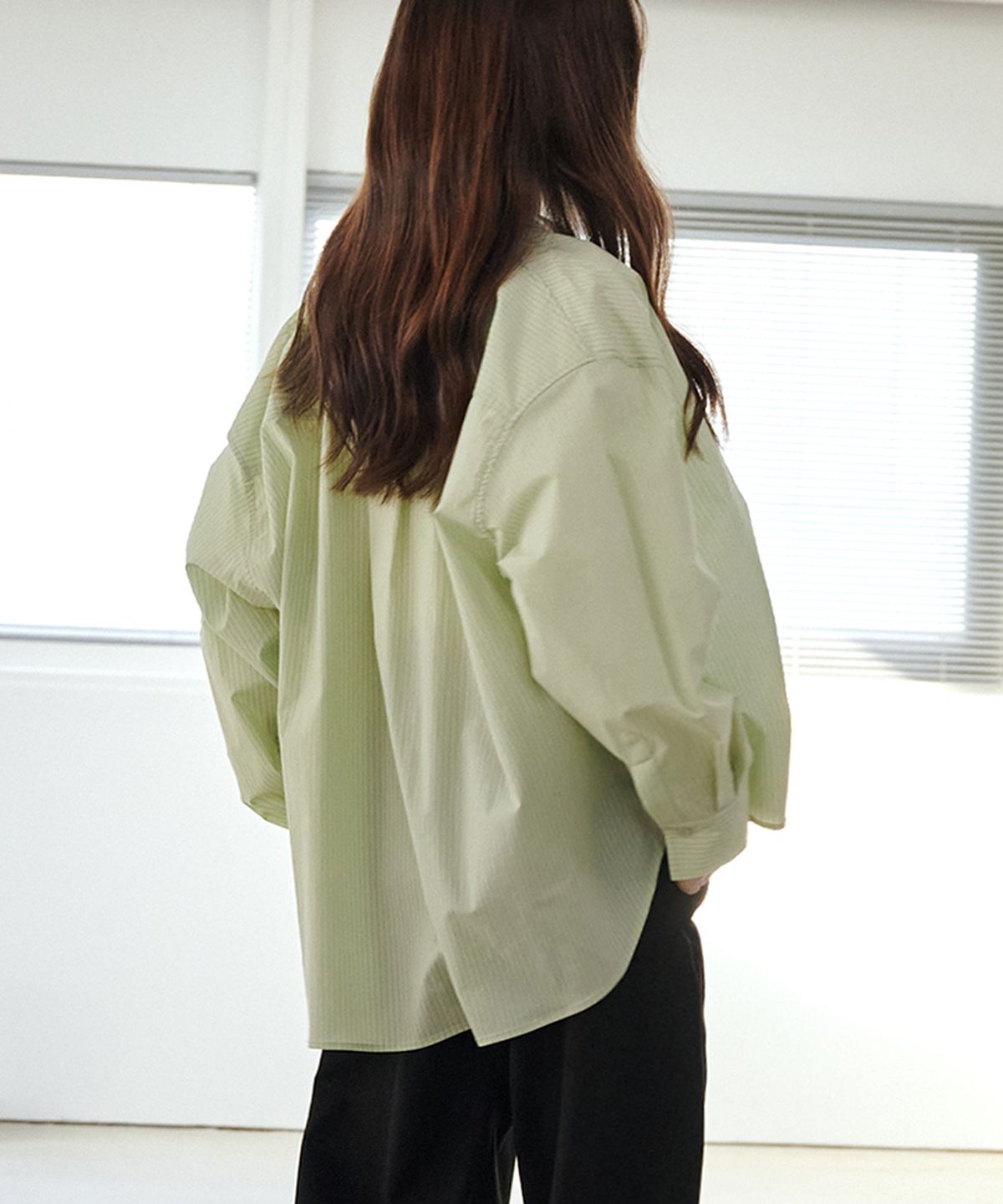 마롭(MALOUPE) 4124 나일론 스트라이프 셔츠 (페일그린)