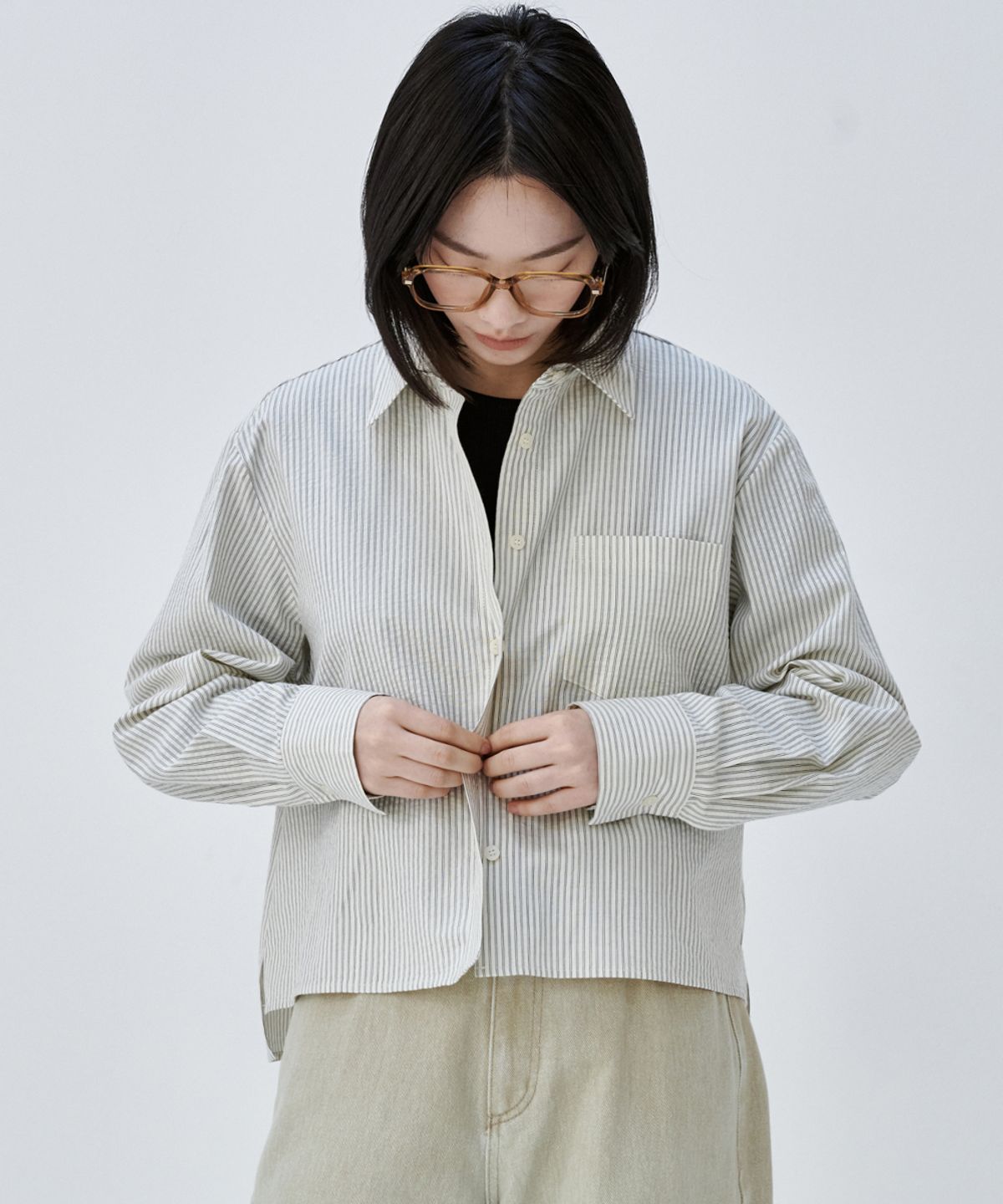 마롭(MALOUPE) 4123 크롭 스트라이프 셔츠 (크림)