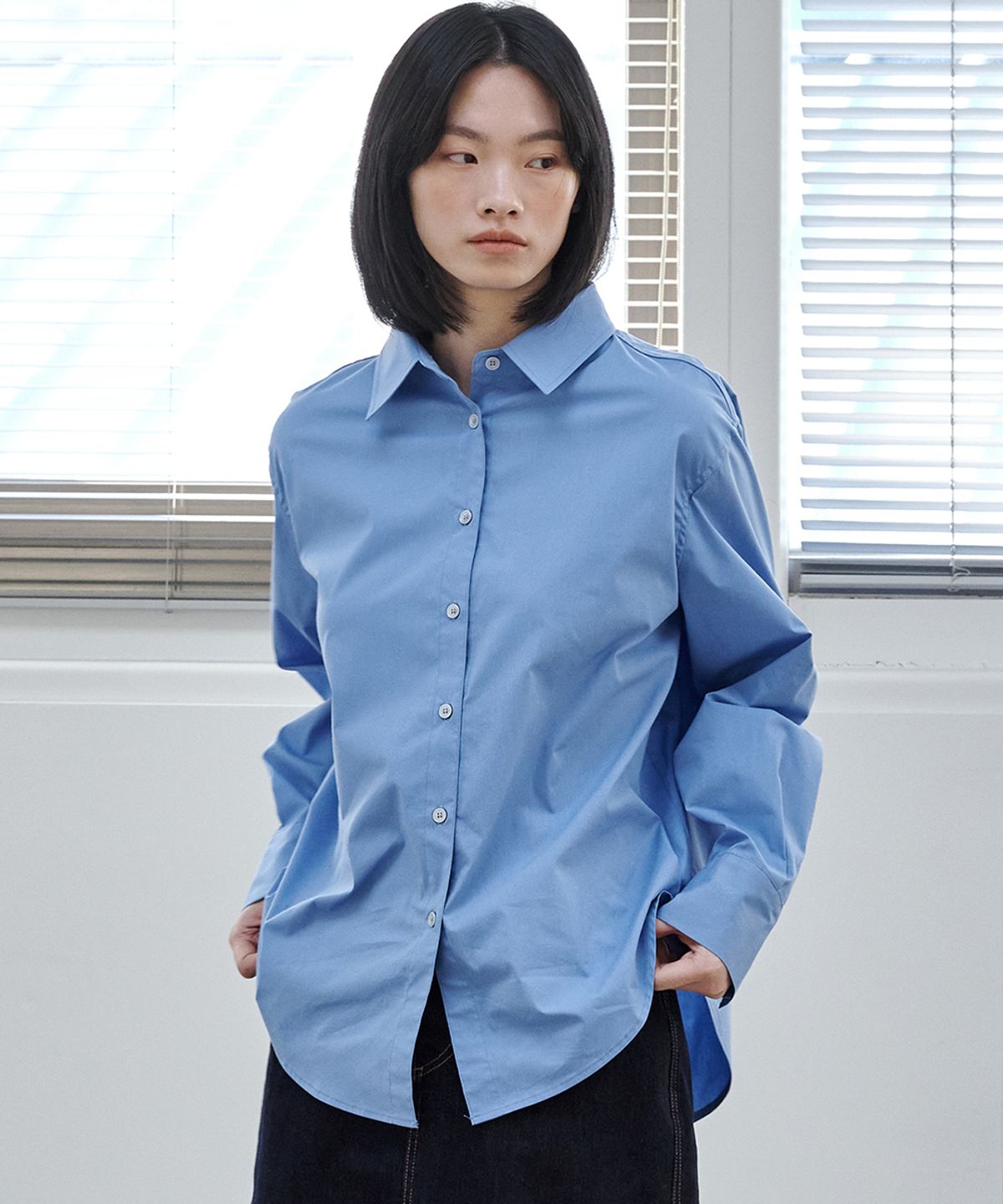 마롭(MALOUPE) 4122 레귤러핏 솔리드 셔츠 (블루)