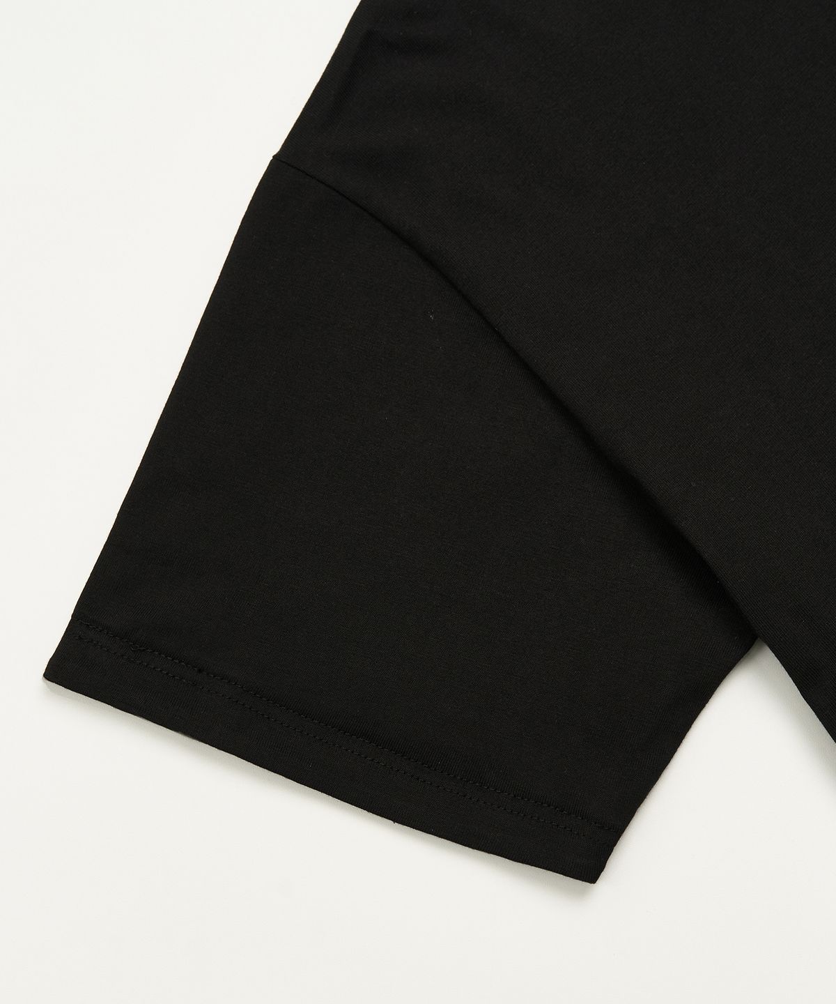 토피(TOFFEE) 레이어드 포켓 크롭 티 (BLACK)