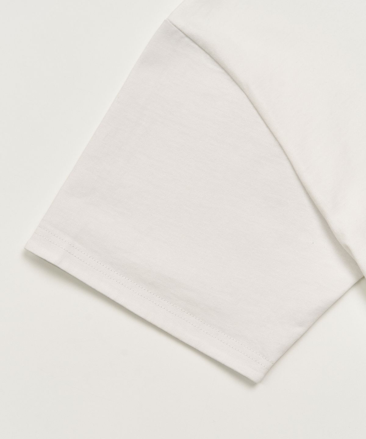 토피(TOFFEE) 레이어드 포켓 크롭 티 (WHITE)
