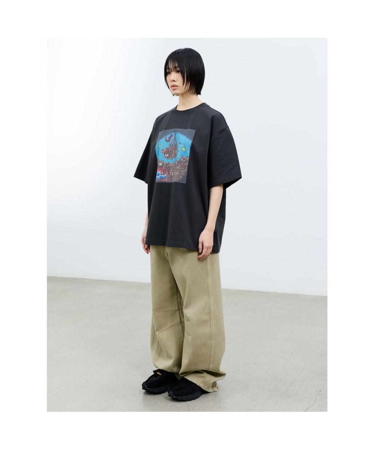 샌드 사운드(SAND SOUND) (UNISEX) 무릎 다트 베럴 레그 팬츠  아이보리