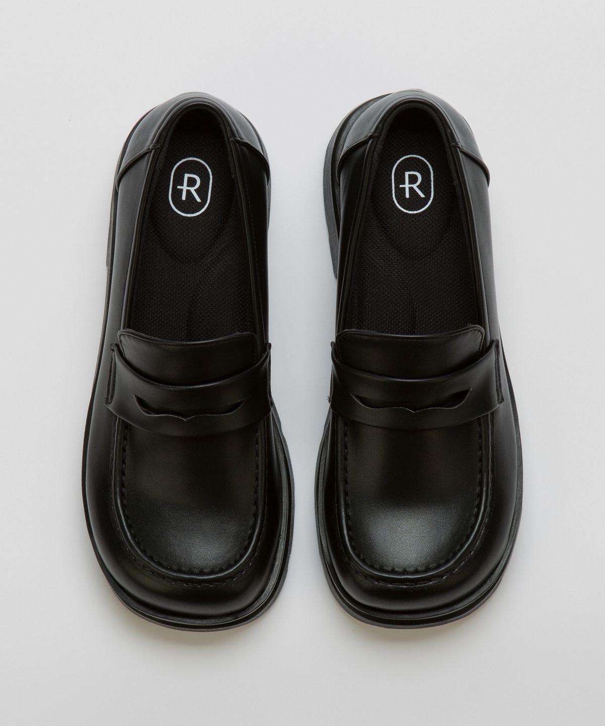로제니크(ROSENICK) 데스티 몽글 플랫폼 페니로퍼 (5cm/3colors)