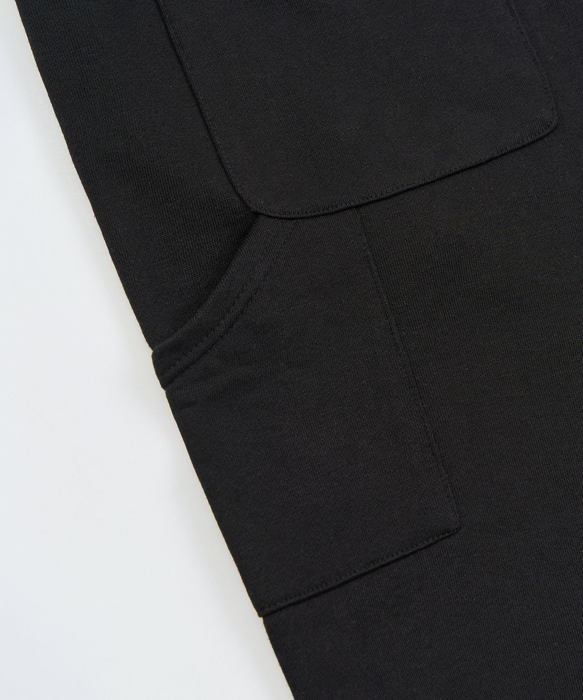 토피(TOFFEE) 더블니 스웻 버뮤다 팬츠 (BLACK)