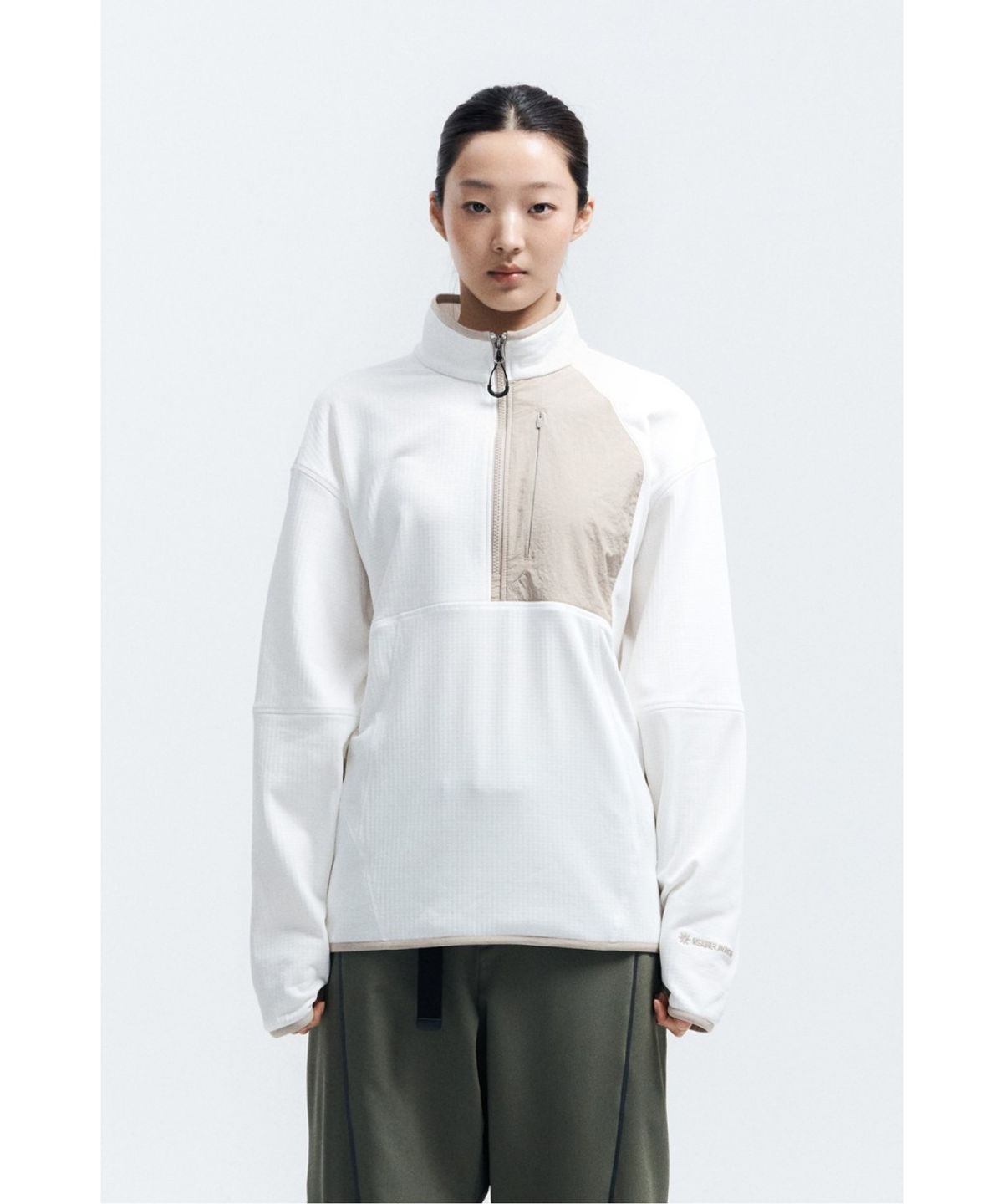 코오롱스포츠(KOLON SPORT) WM 익스퍼트 집 티셔츠 8UTBX26101IVO