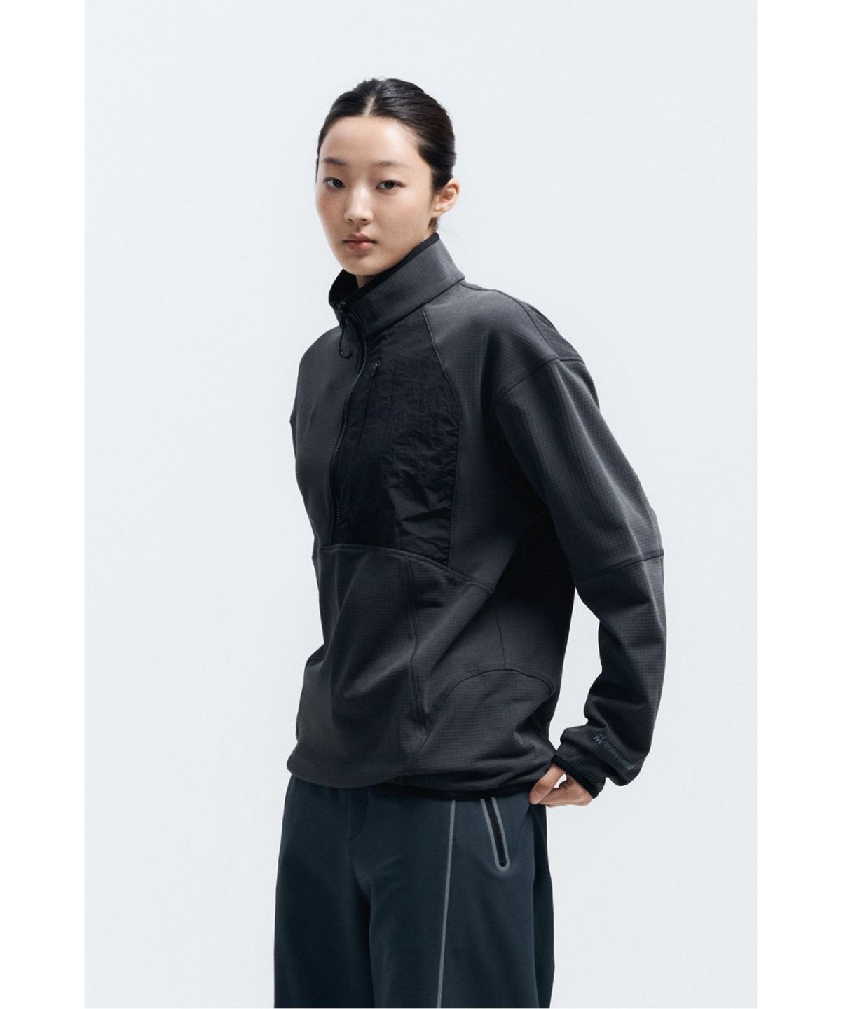 코오롱스포츠(KOLON SPORT) WM 익스퍼트 집 티셔츠 8UTBX26101DGY