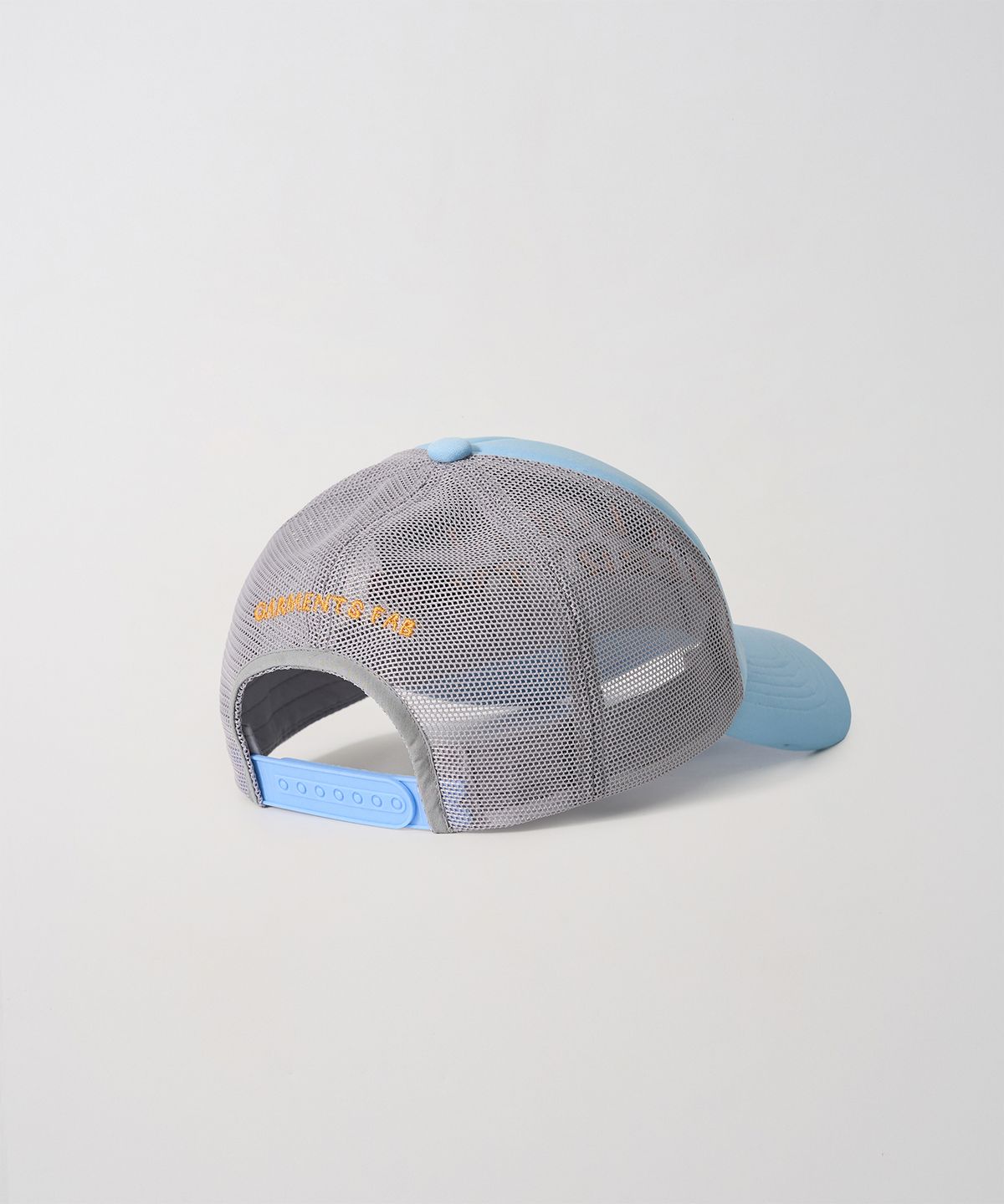 가먼츠팹(GARMENTS FAB) IM A LCOAL CELEBRITY TRUCKER CAP (SKY BLUE)