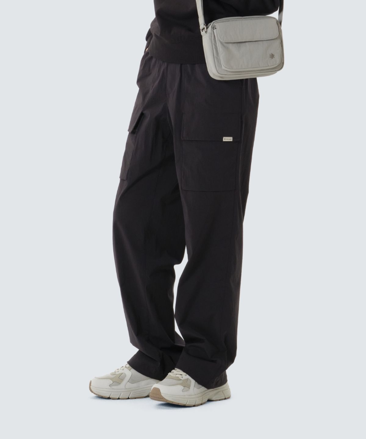 스노우피크 어패럴(SNOWPEAK APPAREL) 루트 포켓 스트링 팬츠 (S26MURPT66) Dark Charcoal