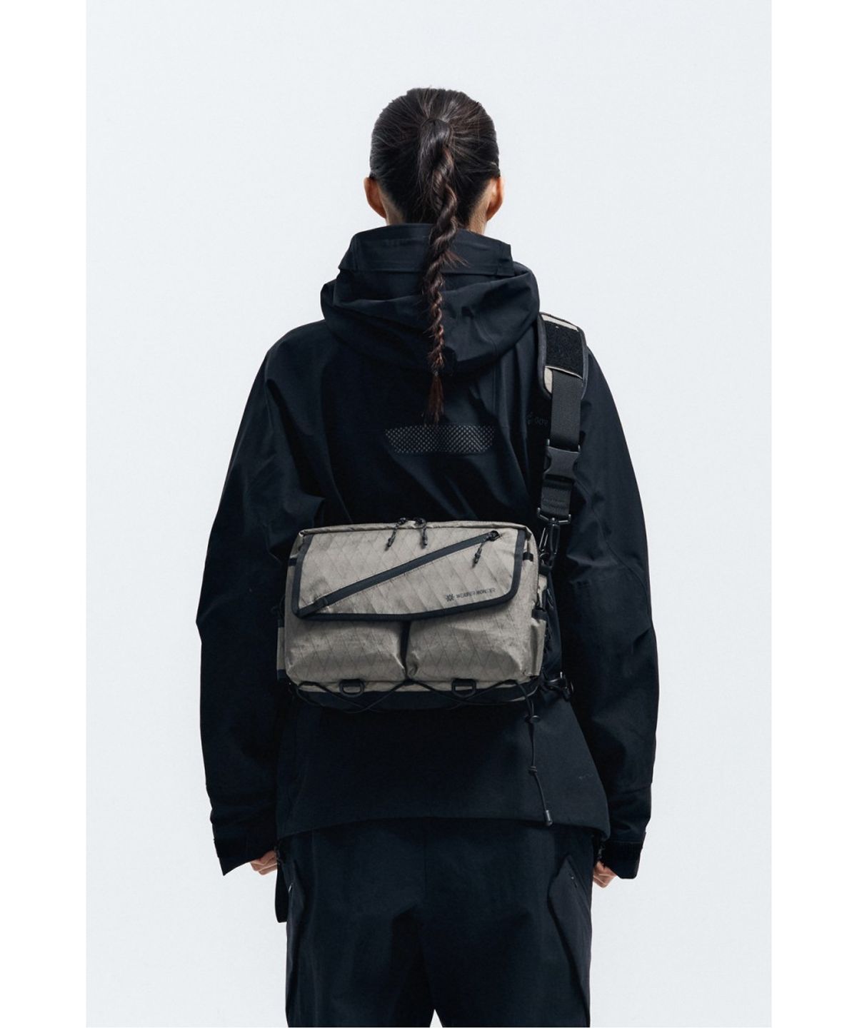 코오롱스포츠(KOLON SPORT) WM 익스퍼트 X-pac 크로스 백 8NBDX26101BRW