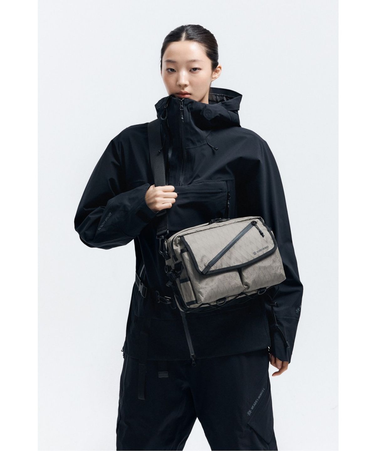 코오롱스포츠(KOLON SPORT) WM 익스퍼트 X-pac 크로스 백 8NBDX26101BRW