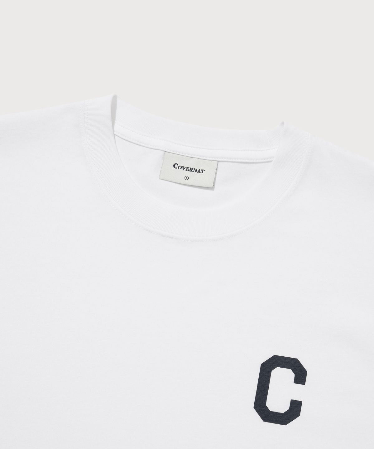커버낫(COVERNAT) 쿨 코튼 C 로고 티셔츠 화이트
