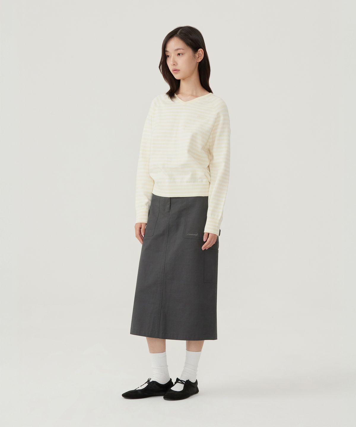 커버낫 우먼(COVERNAT WOMAN) 우먼 스트라이프 브이넥 니트 옐로우
