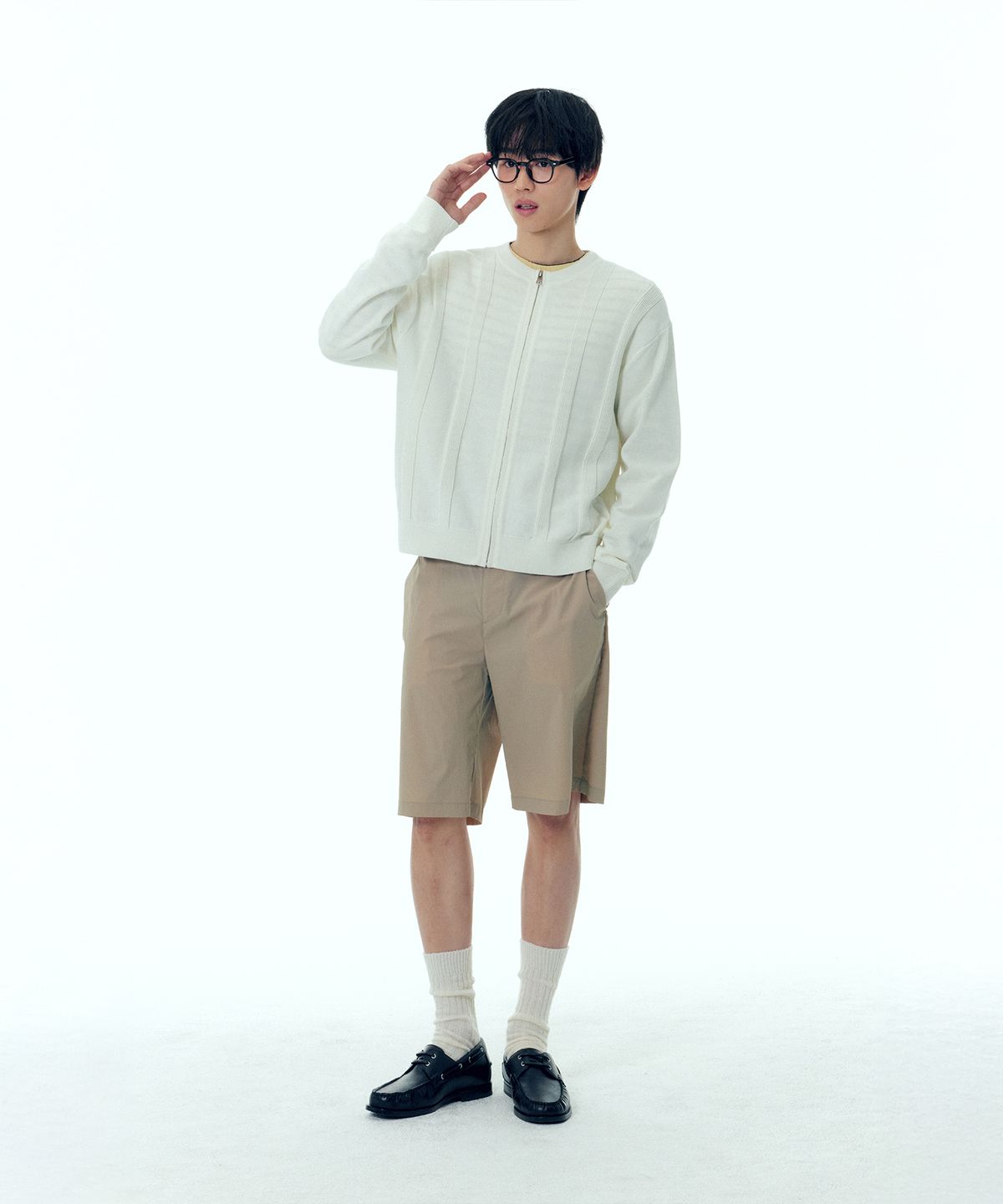 플랙(PLAC) 라인 집업 가디건 아이보리